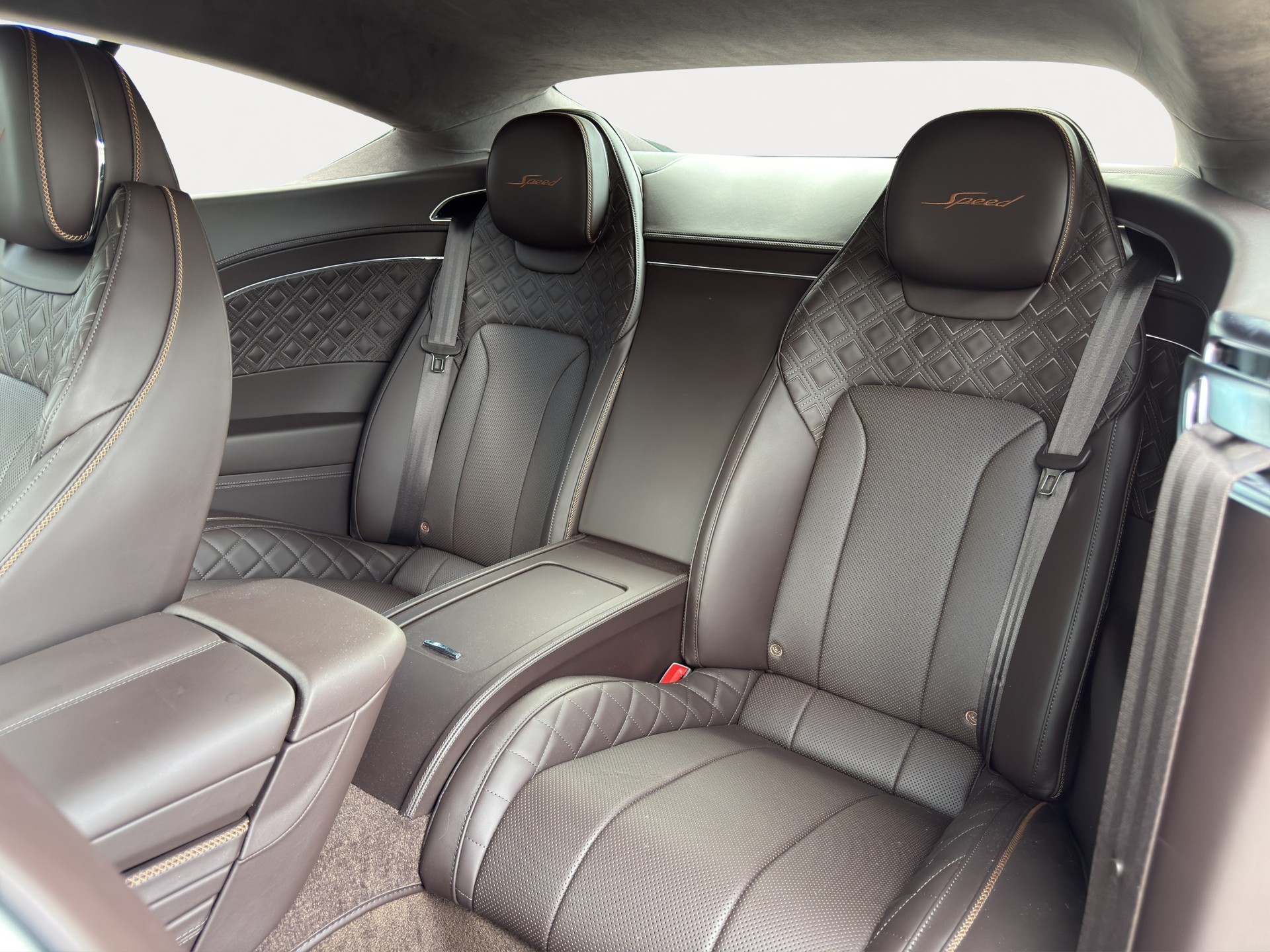 BENTLEY Continental GT 6.0 W12 Speed-image-10