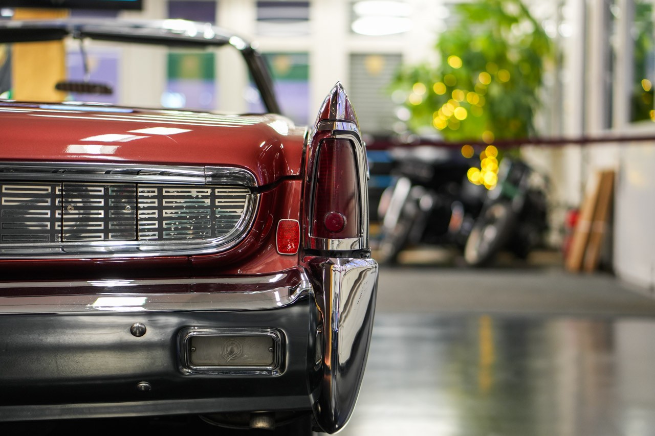 LINCOLN CONTINENTAL-image-5