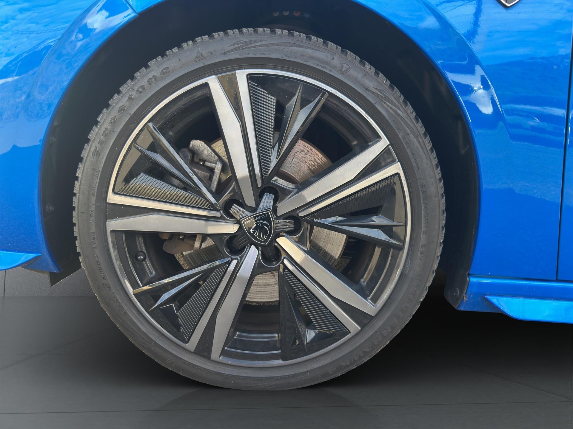 PEUGEOT 308 1.6 PHEV 225 GT Pack-image-14