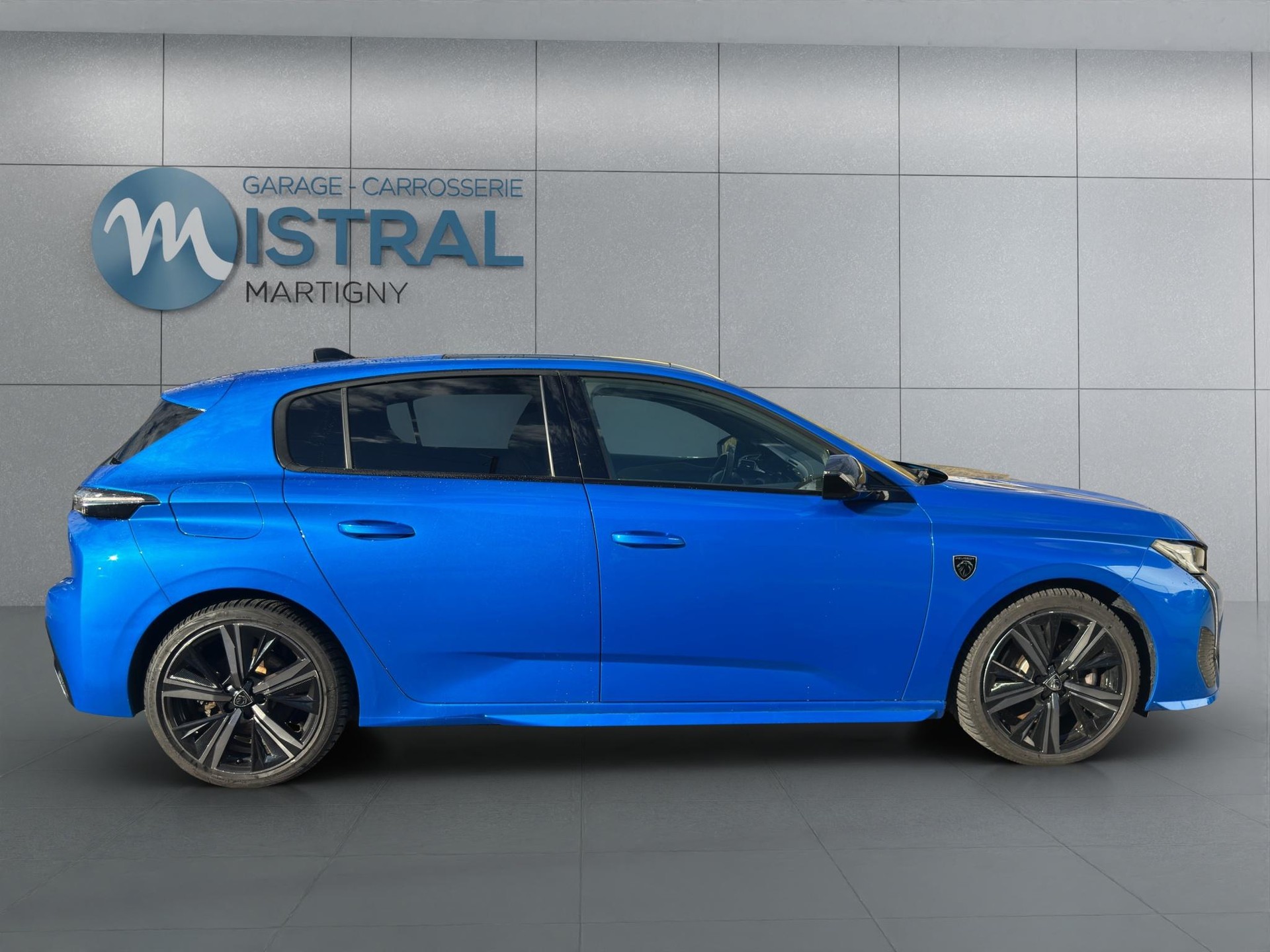 PEUGEOT 308 1.6 PHEV 225 GT Pack-image-5