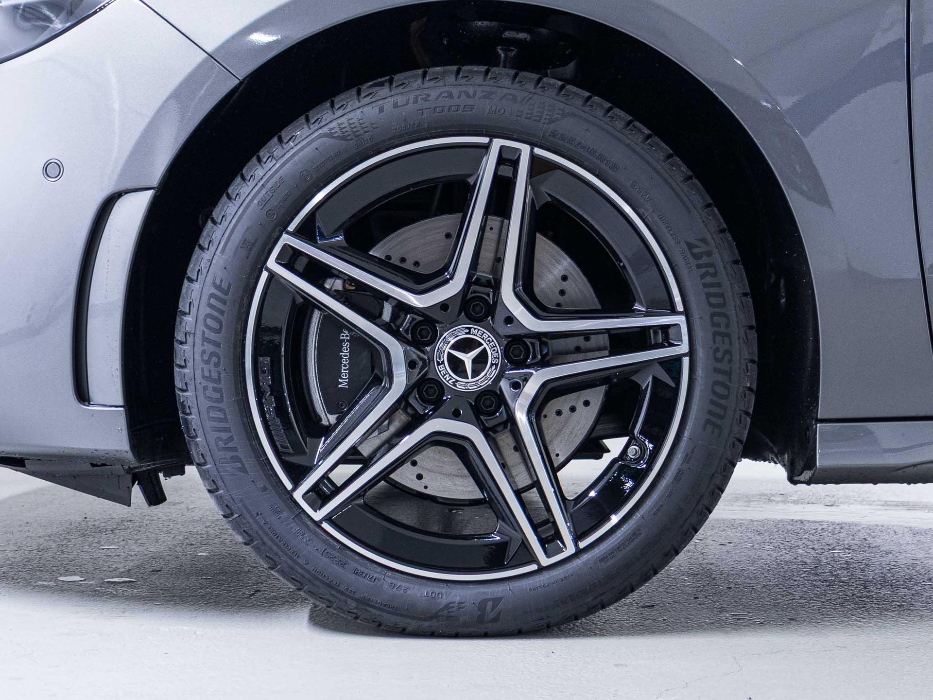 MERCEDES-BENZ B 250 e-image-14