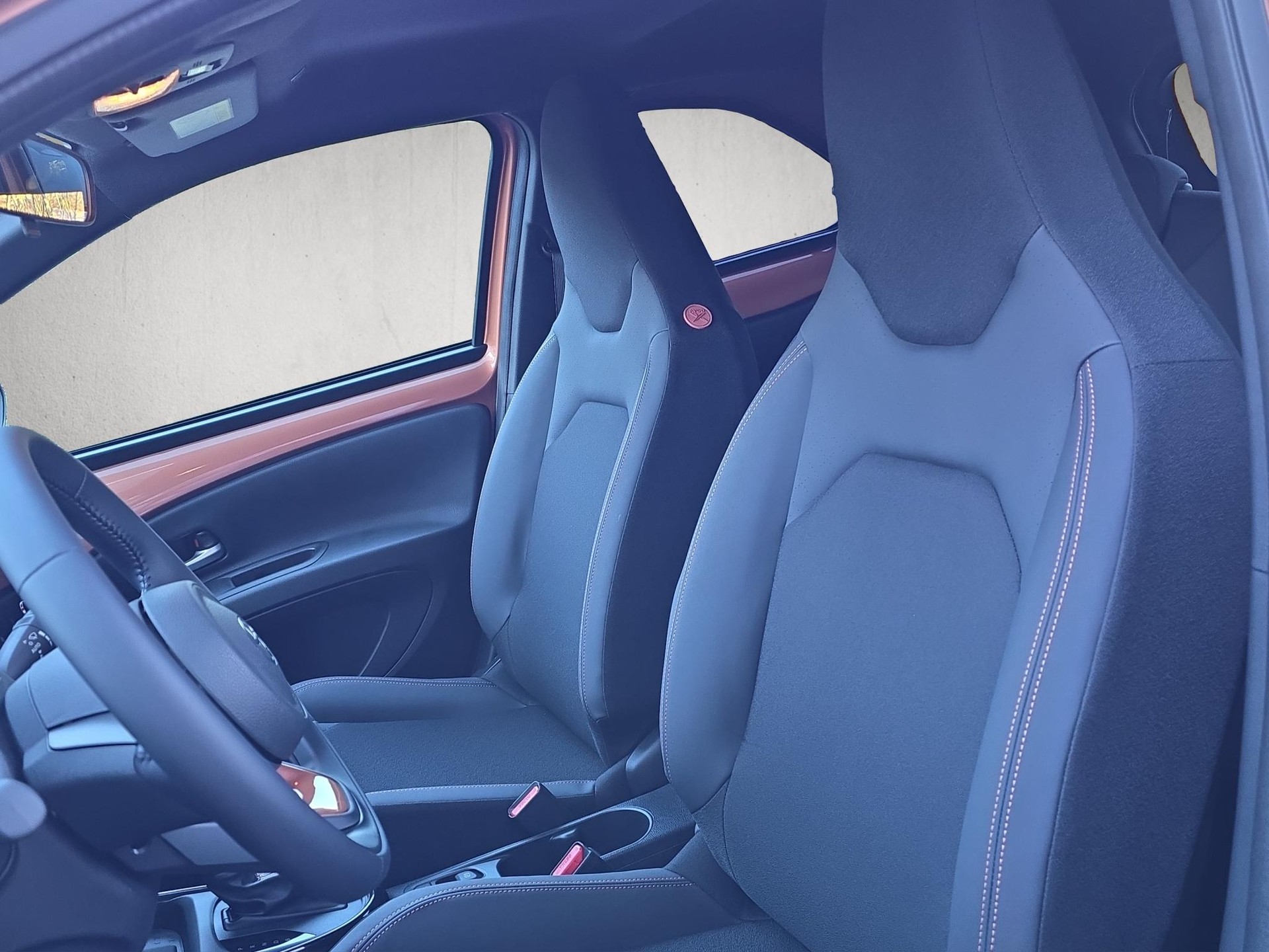 TOYOTA Aygo X 1.5 VVT-i HSD Style-image-9