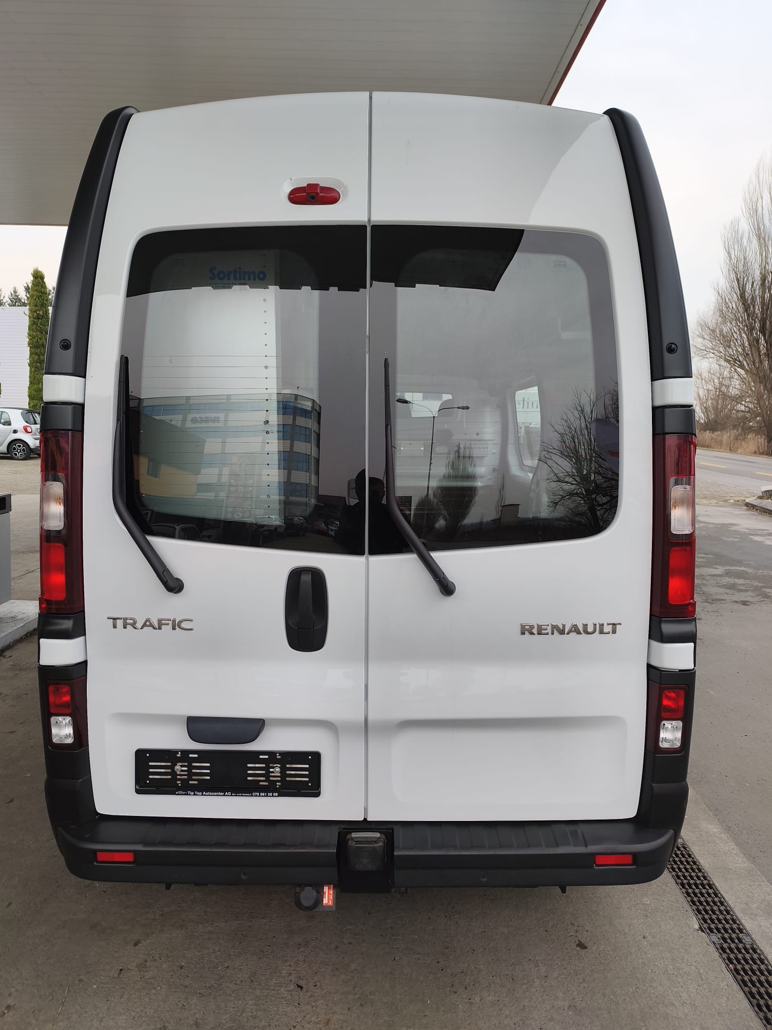 RENAULT Trafic 2.0 Blue dCi 150 Business L1H2 EN-image-6