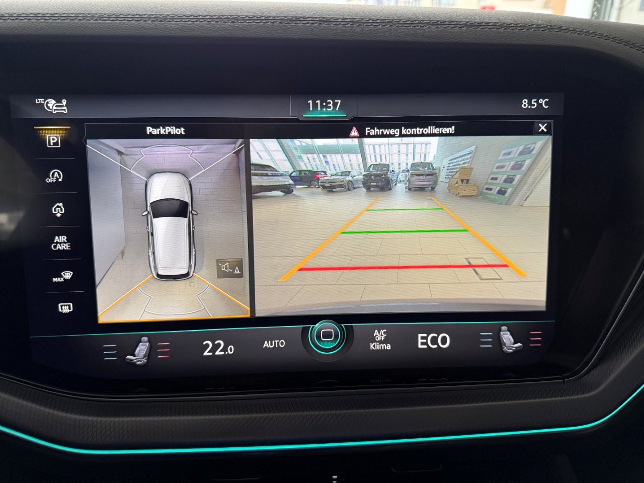 VW Touareg 3.0 TDI R Line Limited Tiptronic-image-9