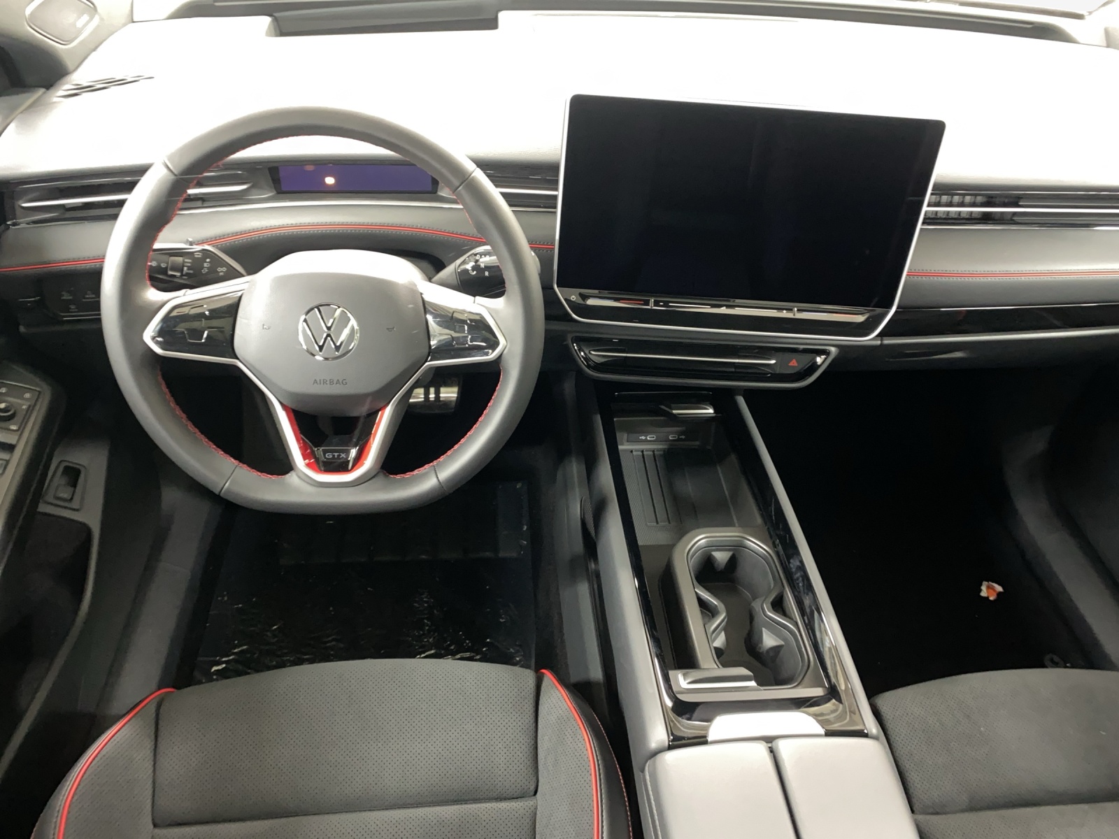 VW ID.7 Tourer GTX 86 kWh GTX 4 Motion-image-8