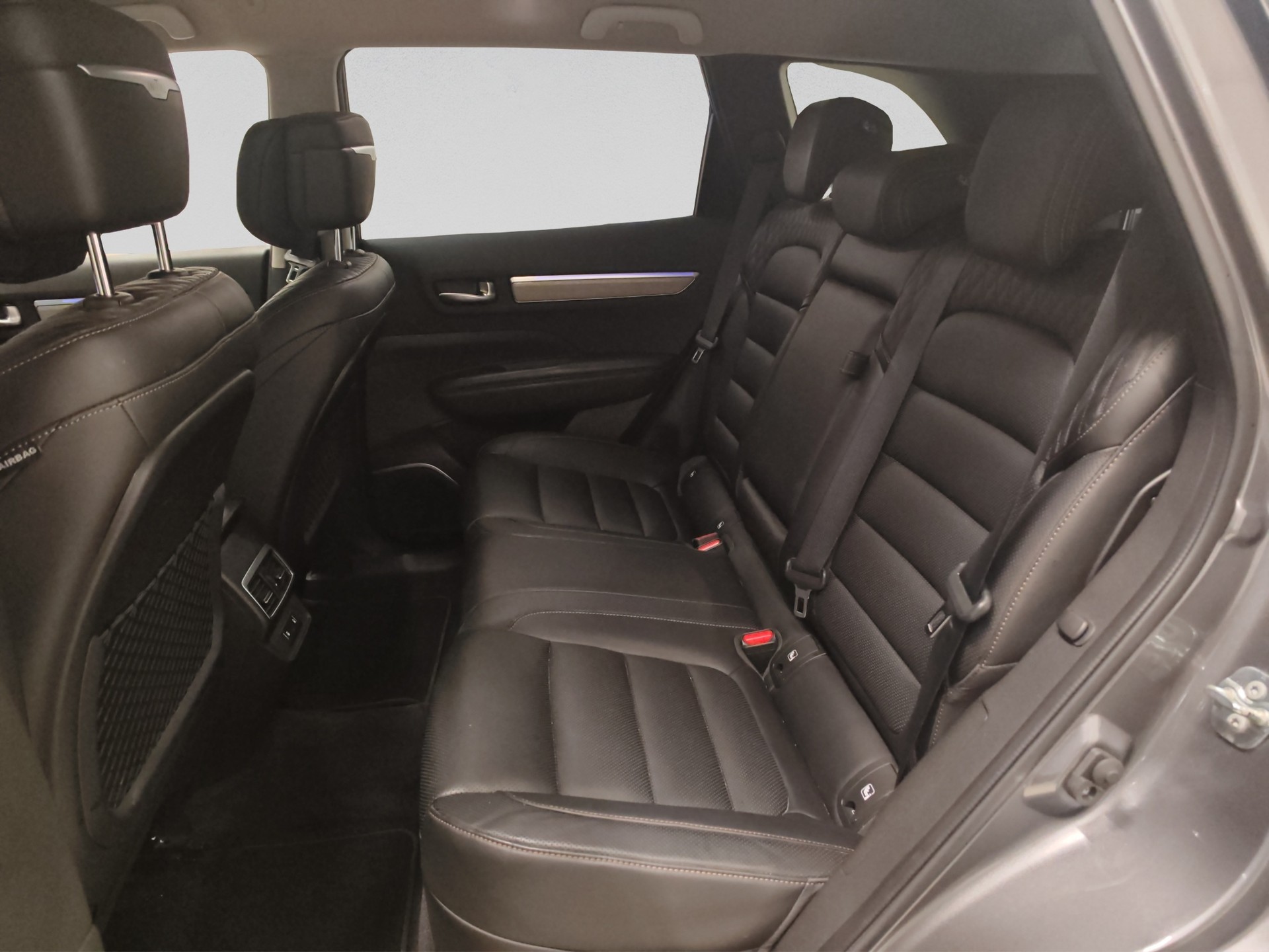 RENAULT Koleos 2.0 dCi Initiale Paris 4WD Xtronic CVT-image-14