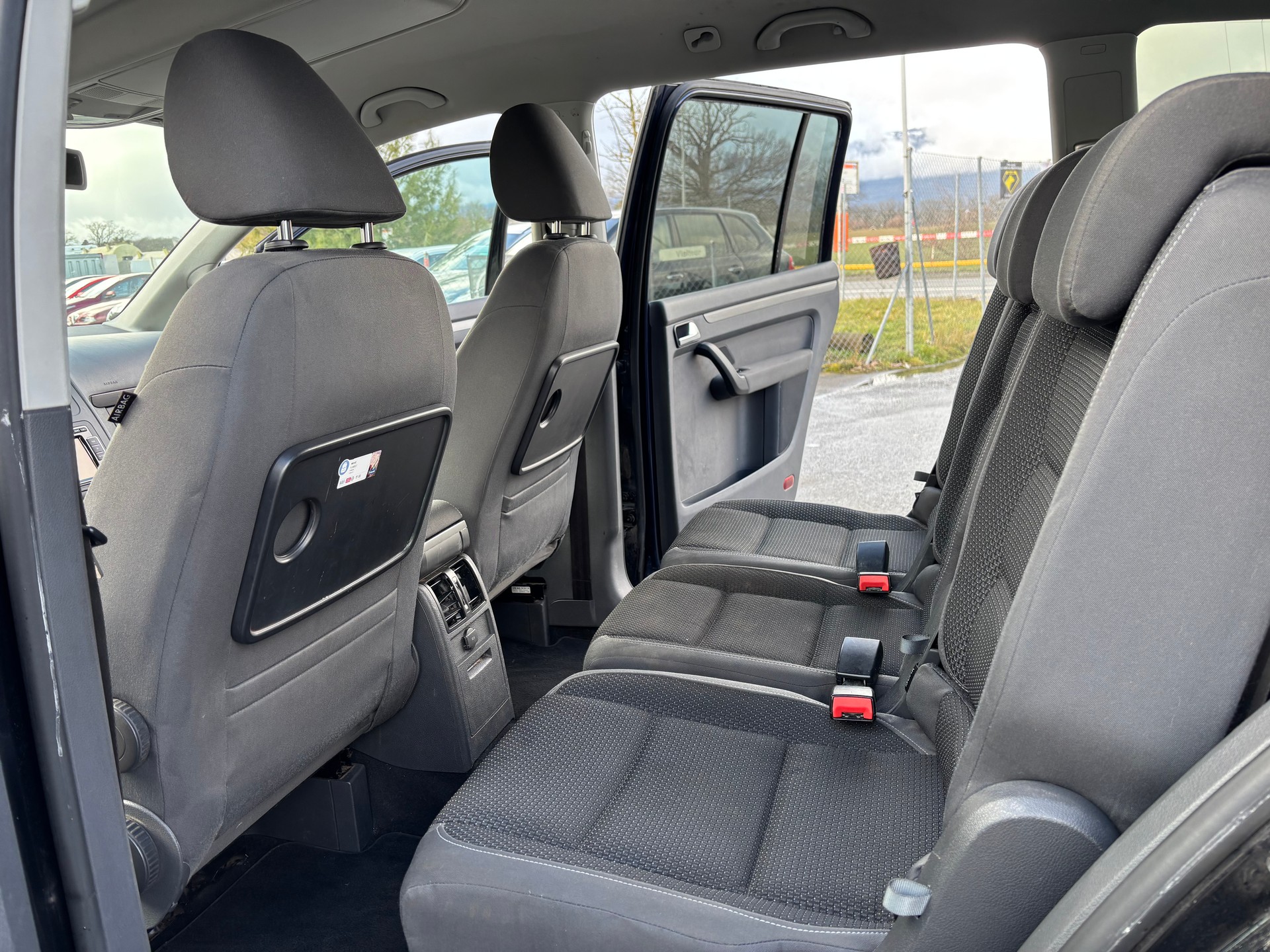 VW Touran 1.4 TSI Comfortline DSG-image-13