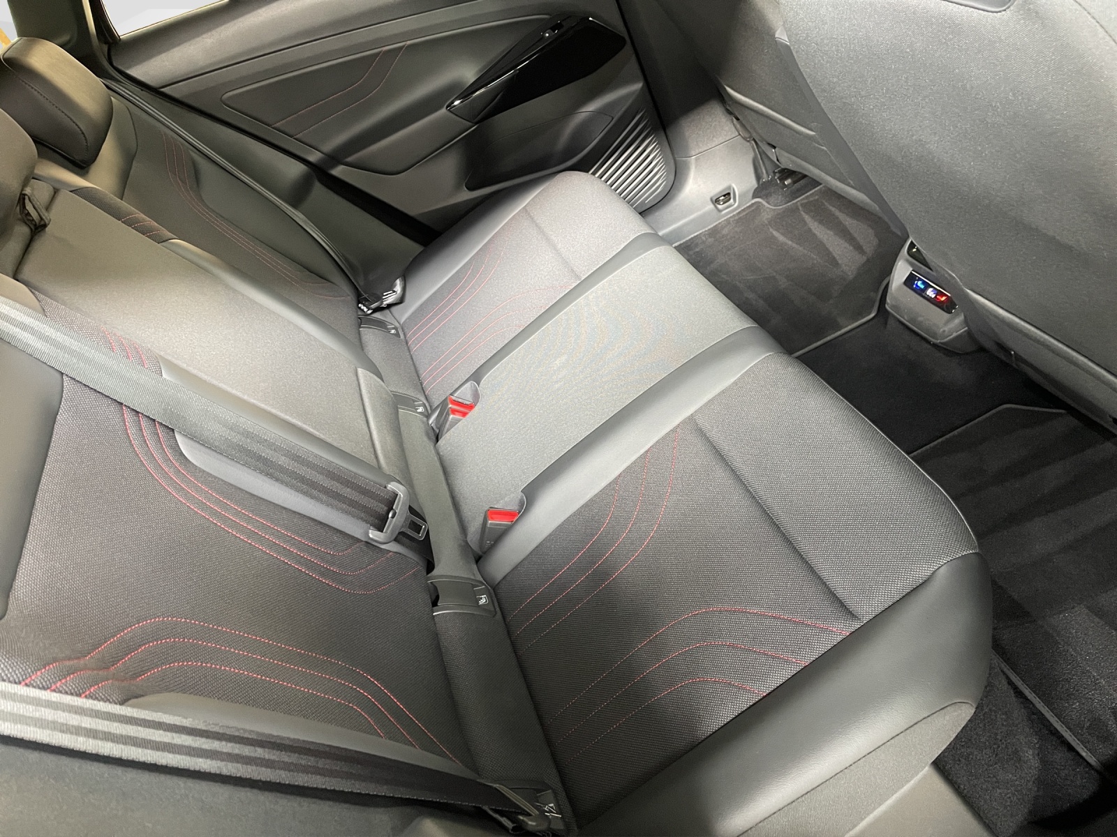 VW ID.4 GTX 4motion-image-9
