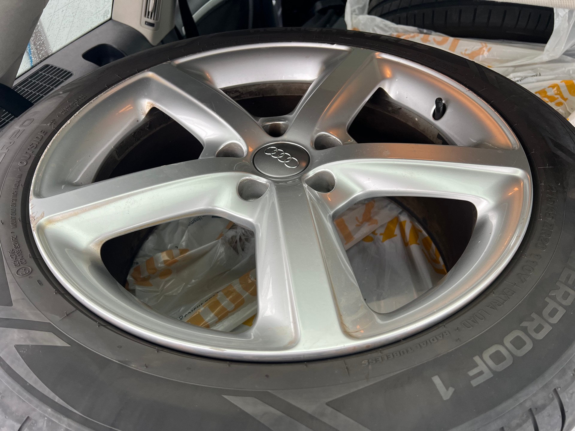 AUDI Q7 3.0 TDI addBlue quattro tiptronic-image-21