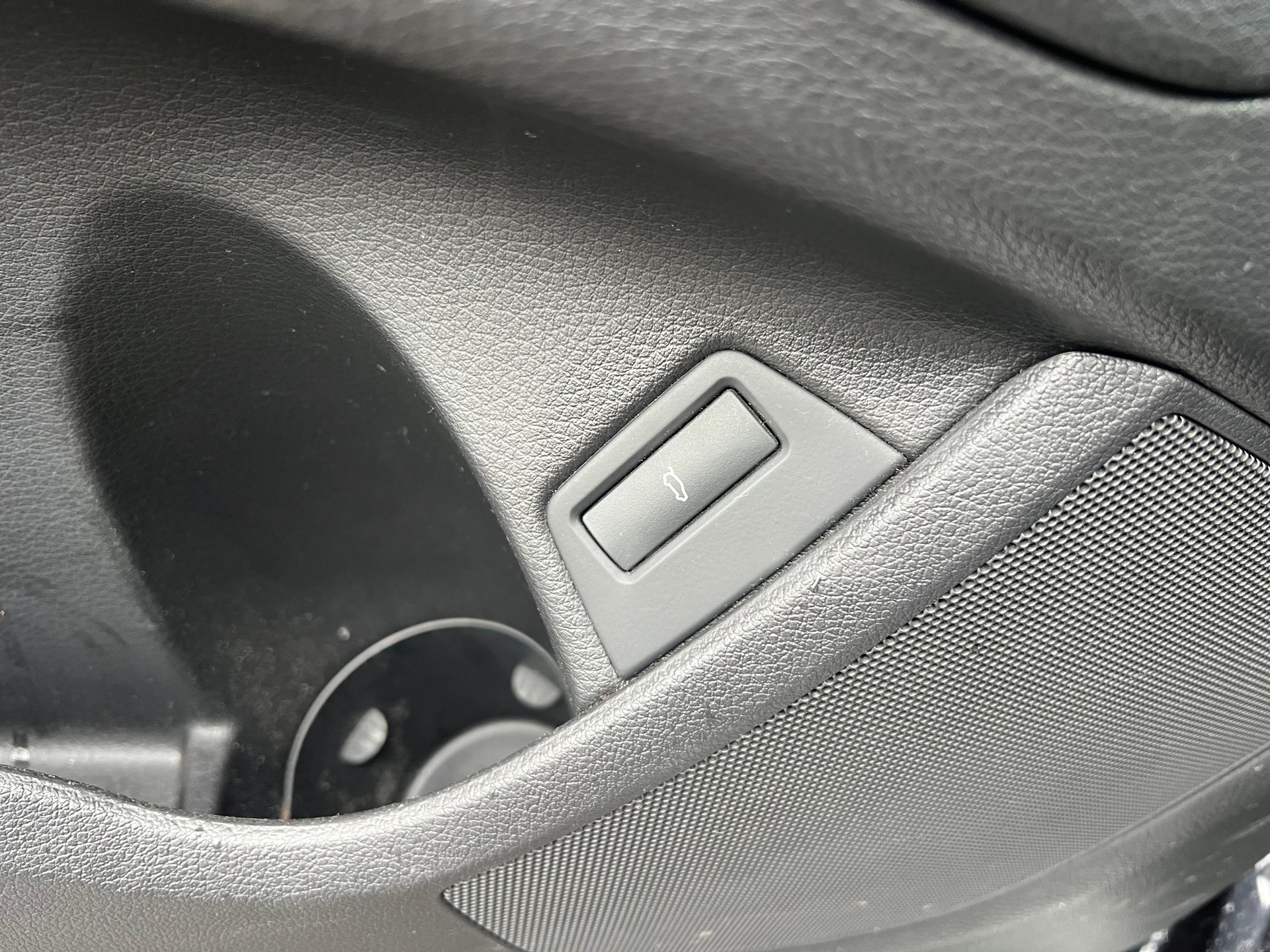 AUDI Q7 3.0 TDI addBlue quattro tiptronic-image-14