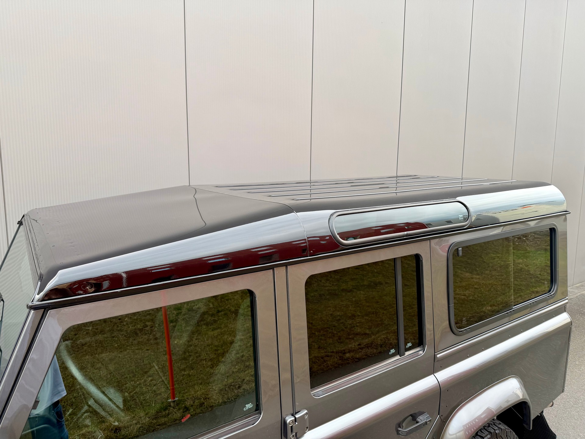 LAND ROVER Defender 110 TD4 67YRS *RECARO*-image-15