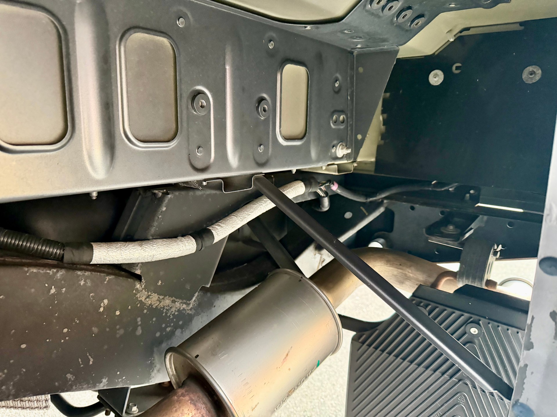 LAND ROVER Defender 110 TD4 67YRS *RECARO*-image-16