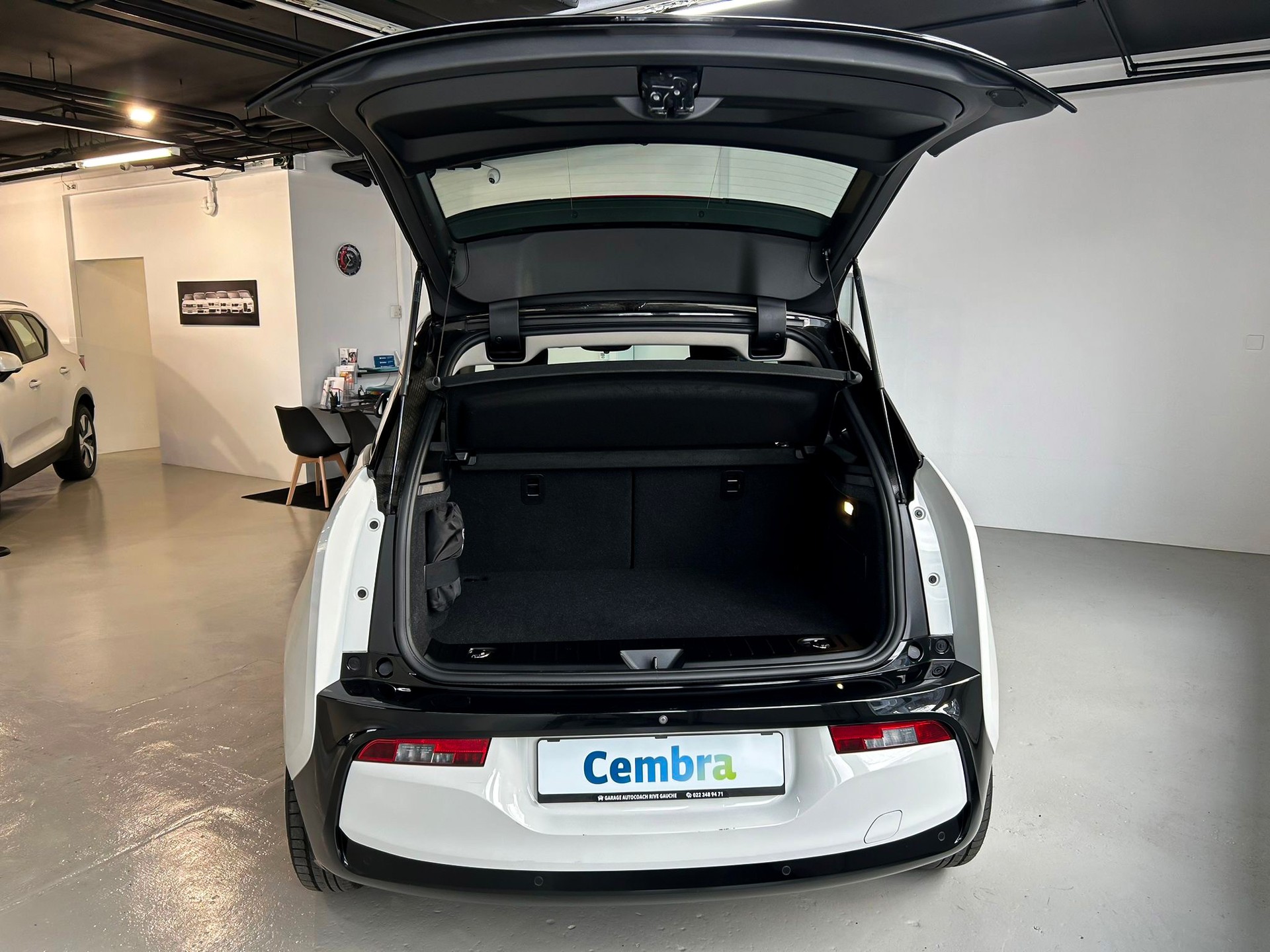 BMW i3 (120Ah) Fleet Edition-image-8