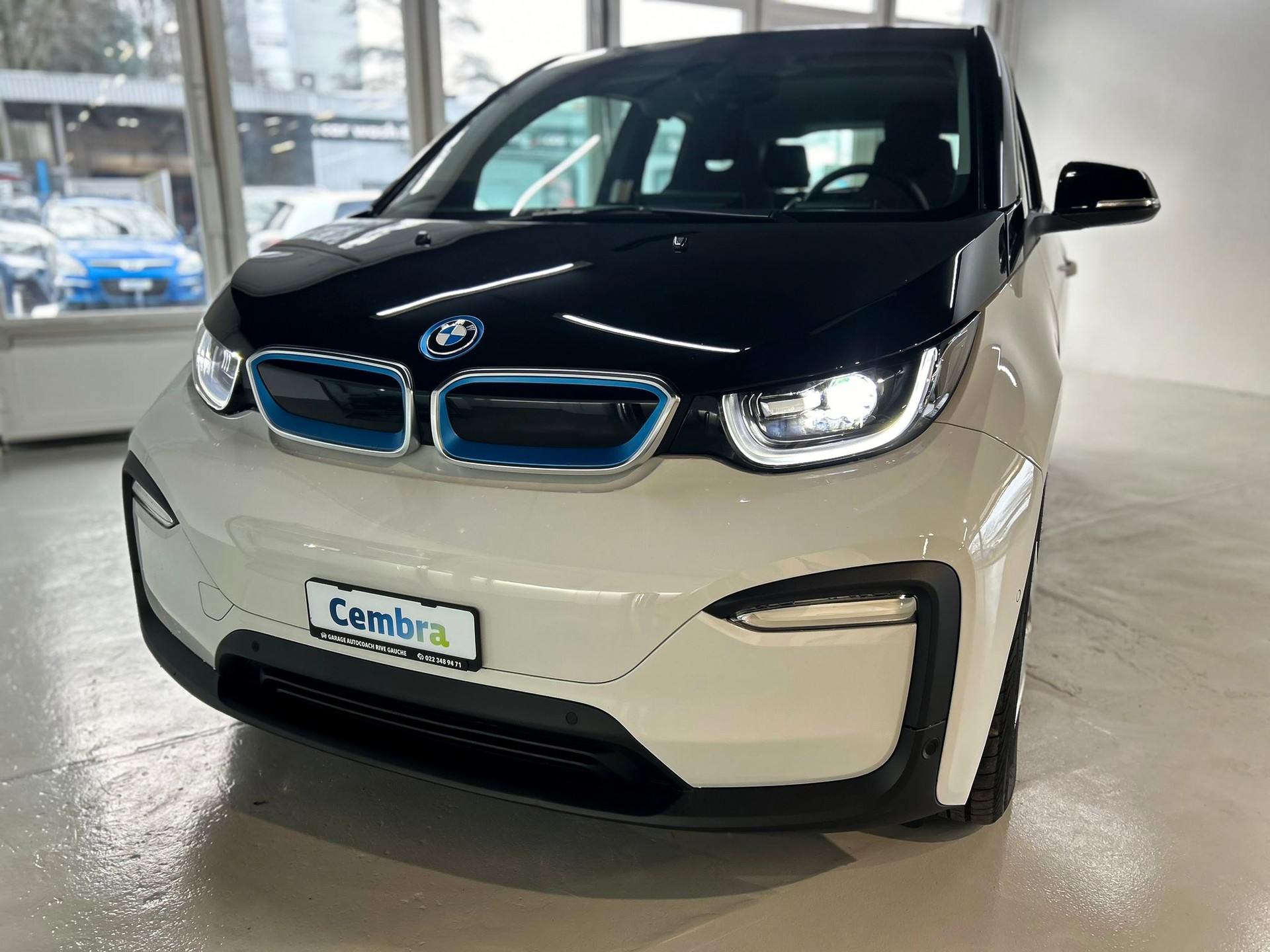BMW i3 (120Ah) Fleet Edition-image-4