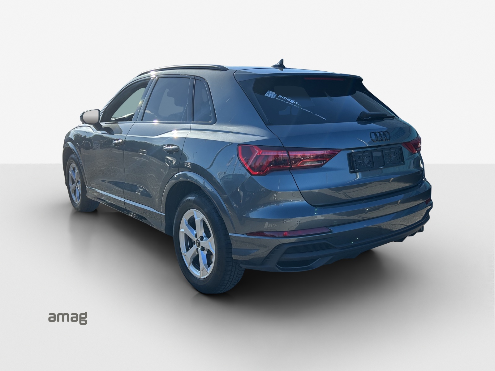 AUDI Q3 35 TFSI S line Attraction S-tronic-image-2
