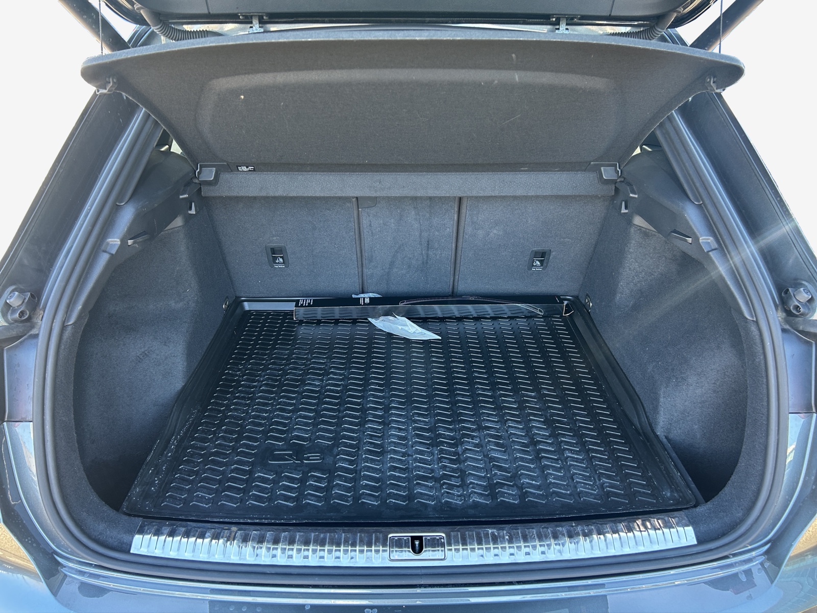 AUDI Q3 35 TFSI S line Attraction S-tronic-image-12