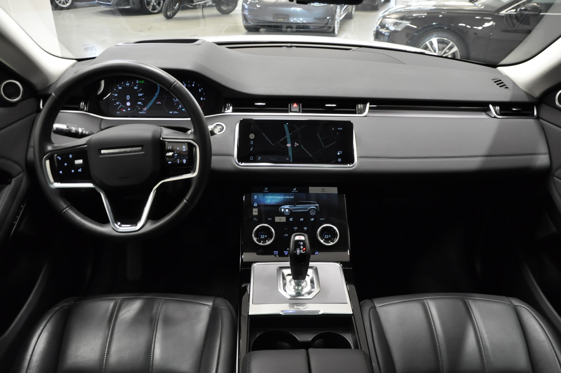 LAND ROVER Range Rover Evoque P 200 MHEV SE AT9-image-18