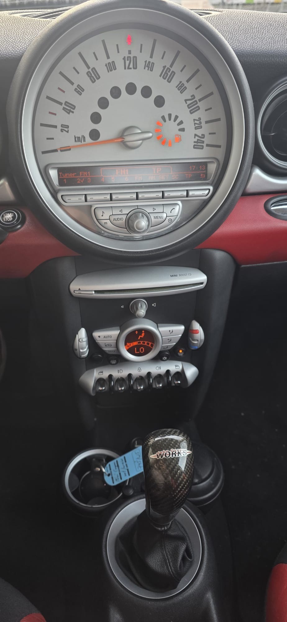 MINI Cooper-image-10