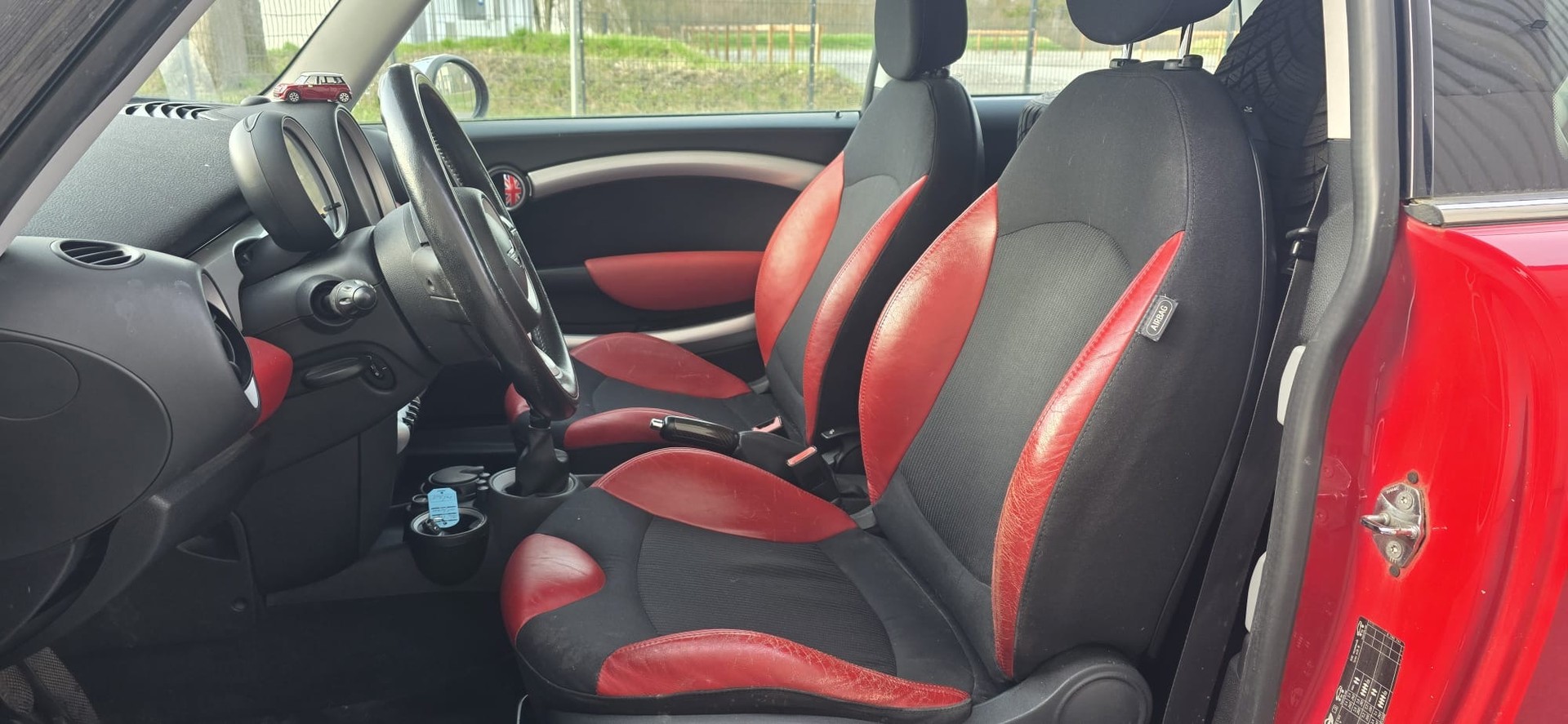 MINI Cooper-image-8