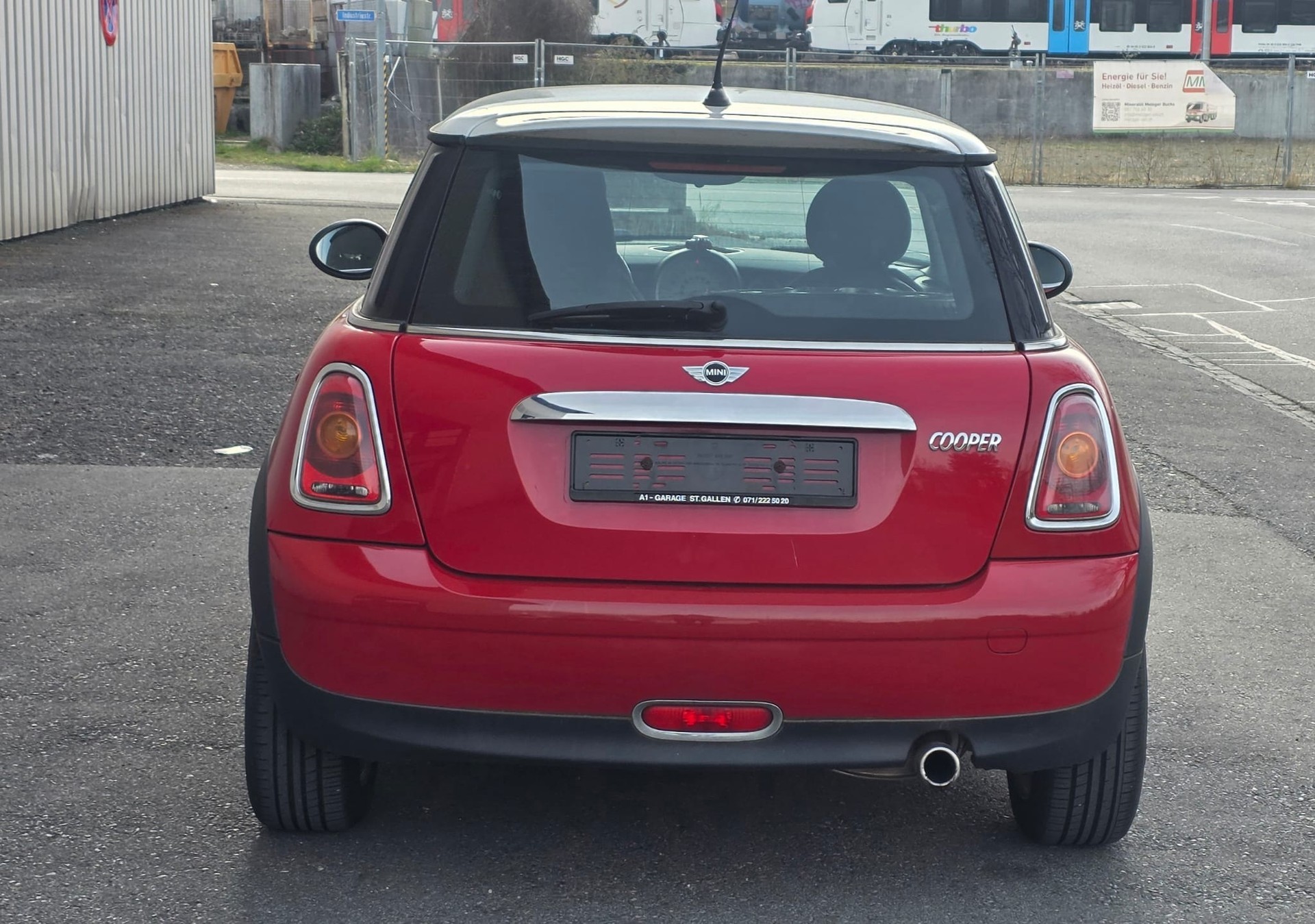 MINI Cooper-image-4