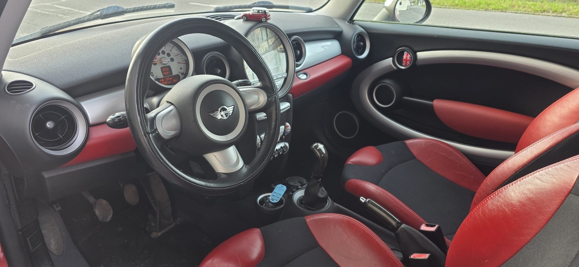 MINI Cooper-image-11