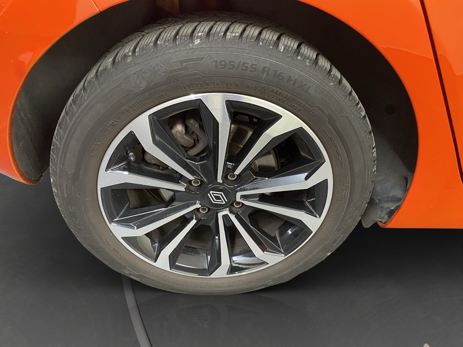 RENAULT Clio 1.0 Techno-image-22
