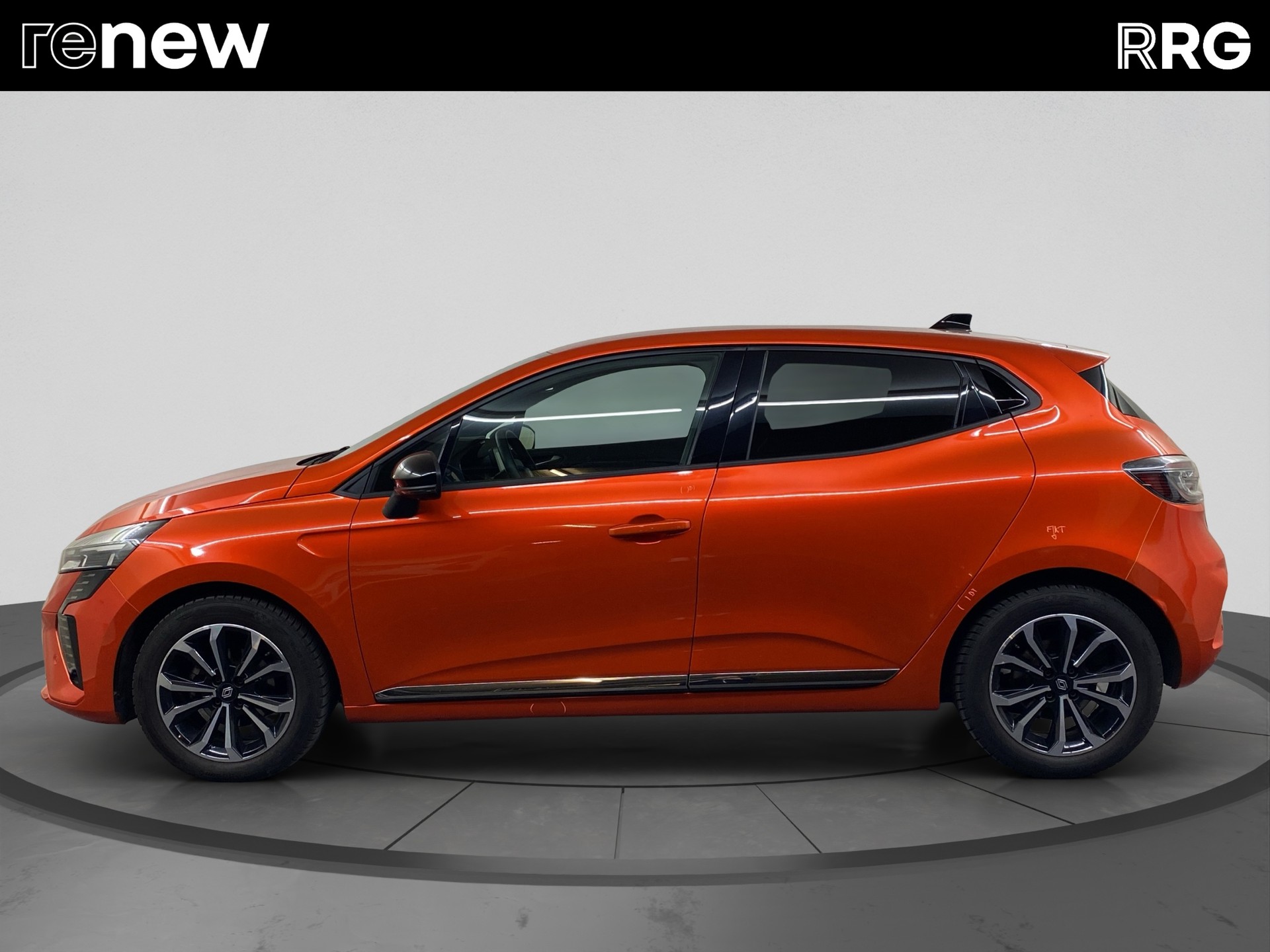 RENAULT Clio 1.0 Techno-image-5