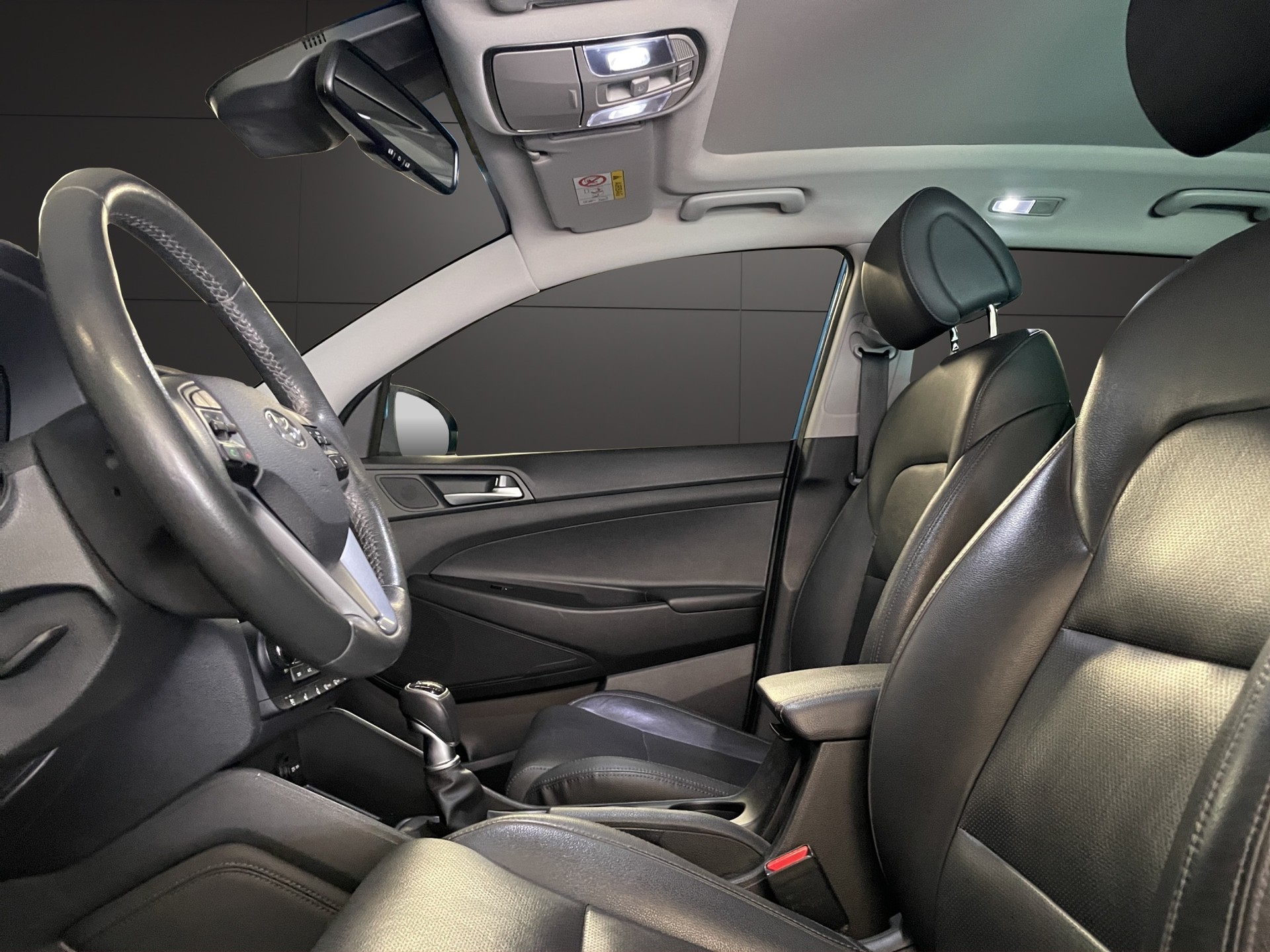 HYUNDAI Tucson 2.0 CRDI Vertex 4WD-image-8