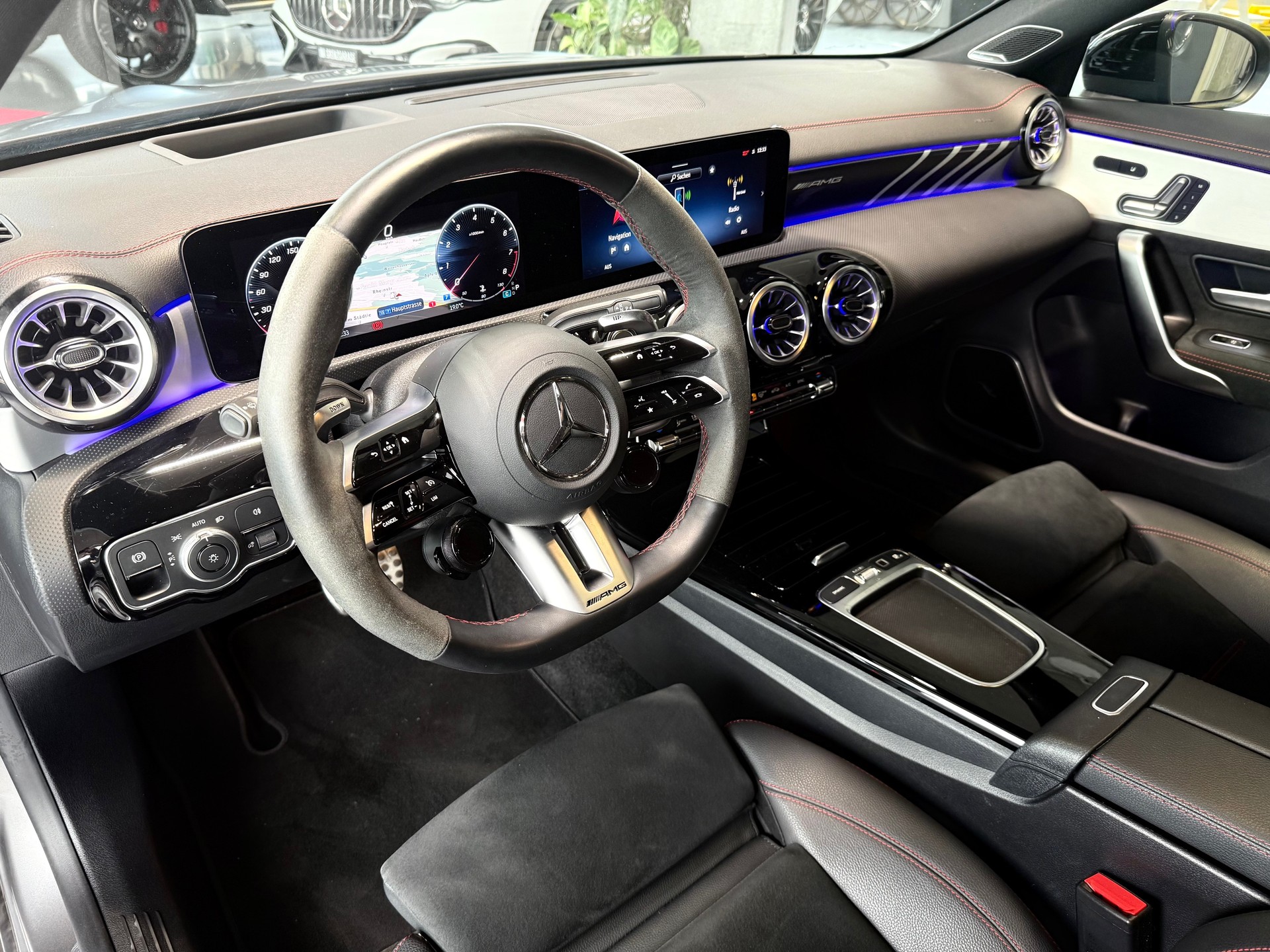 MERCEDES-BENZ CLA 45 S AMG 4Matic+ 8G-DCT-image-11