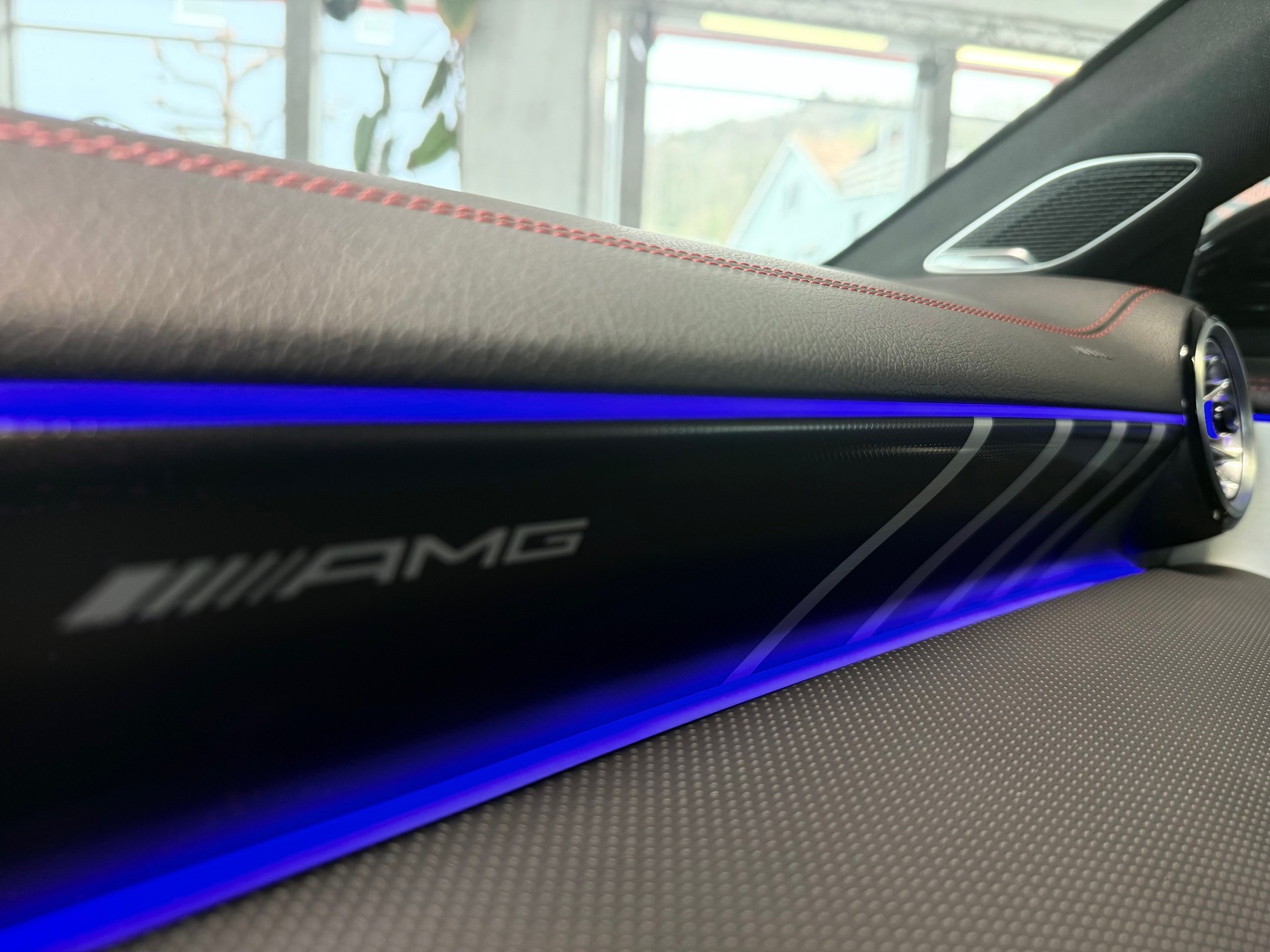 MERCEDES-BENZ CLA 45 S AMG 4Matic+ 8G-DCT-image-17