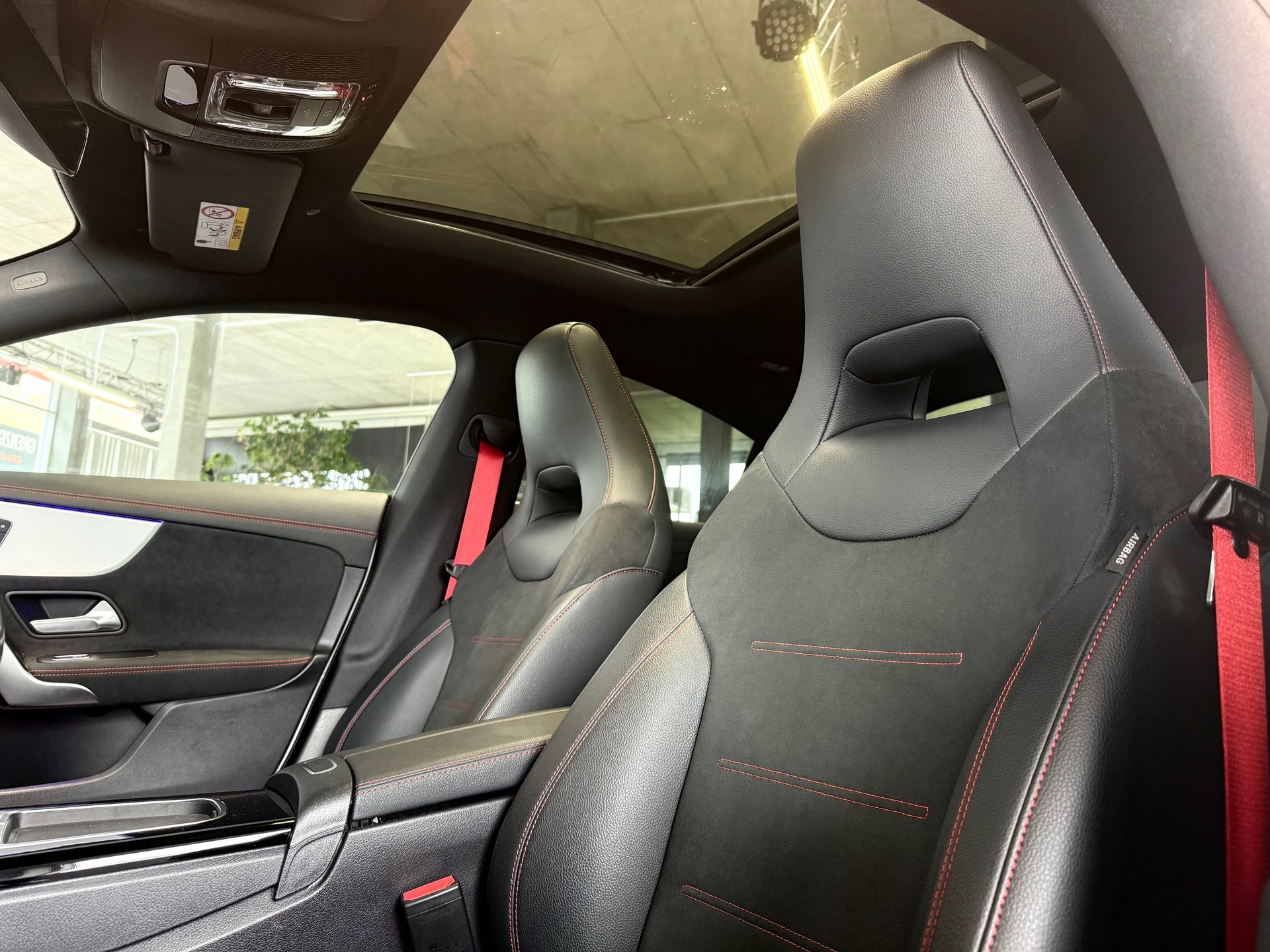 MERCEDES-BENZ CLA 45 S AMG 4Matic+ 8G-DCT-image-12