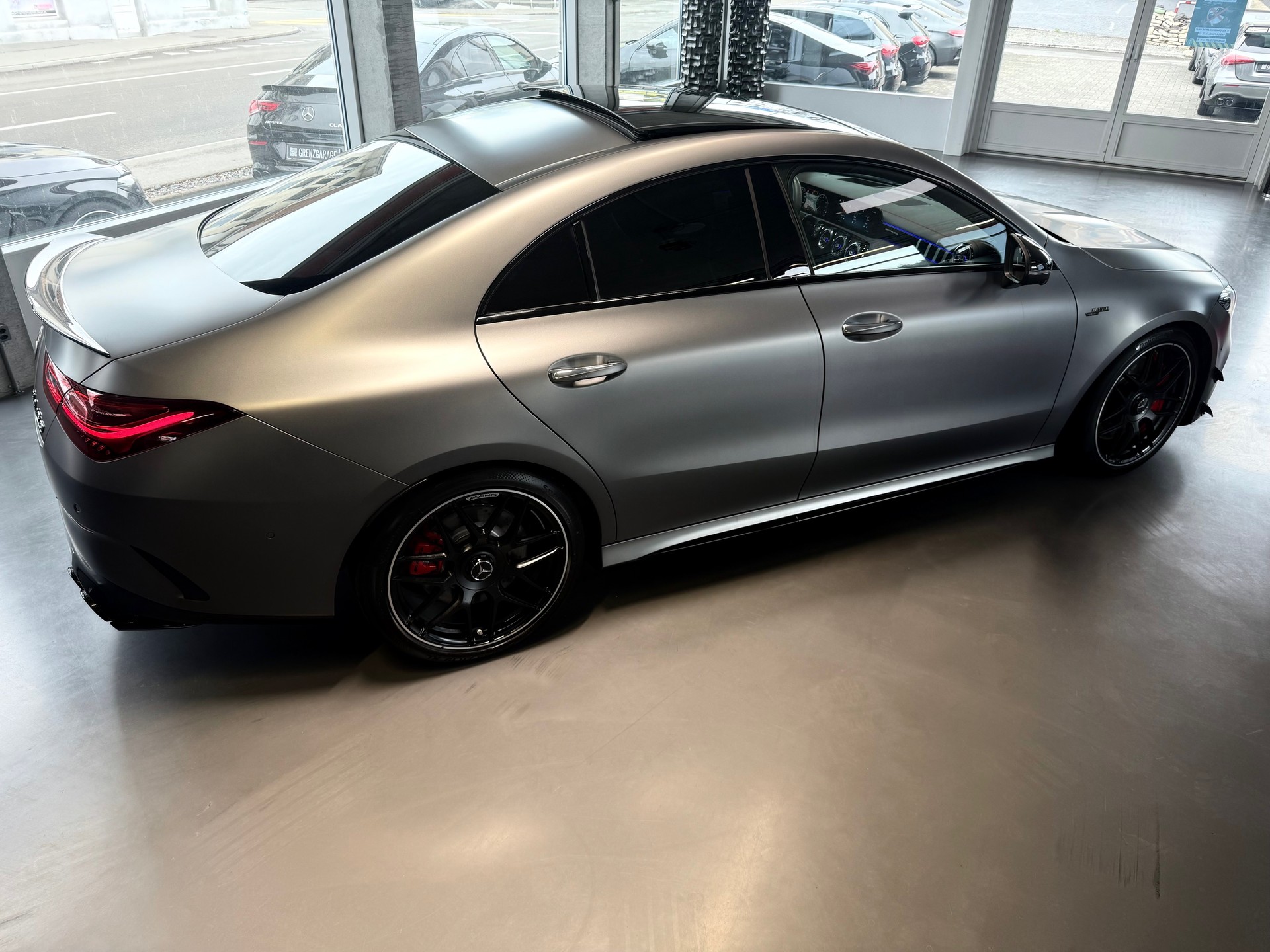 MERCEDES-BENZ CLA 45 S AMG 4Matic+ 8G-DCT-image-4