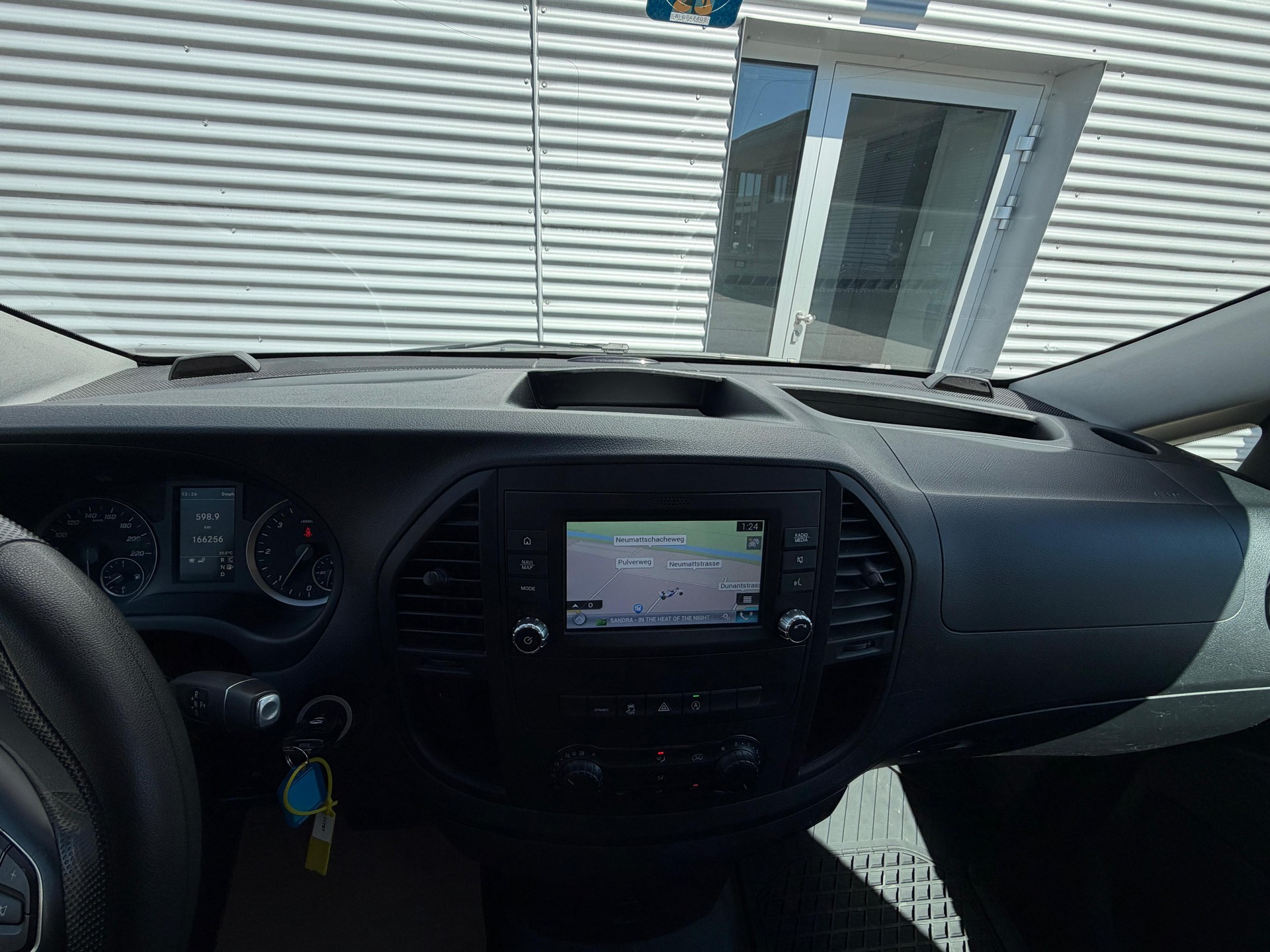 MERCEDES-BENZ Vito 114 CDI Extralang 7G-Tronic-image-13