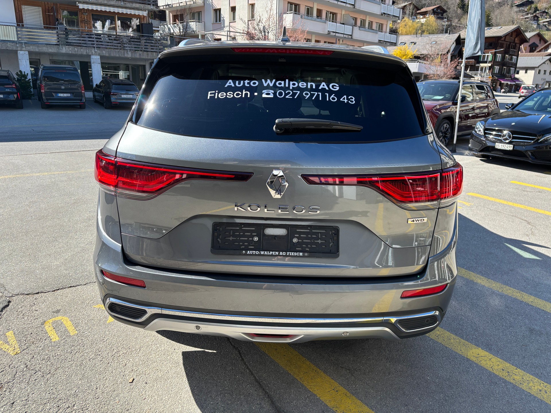 RENAULT Koleos 2.0 dCi Init. Paris 4WD-showroom-element-3