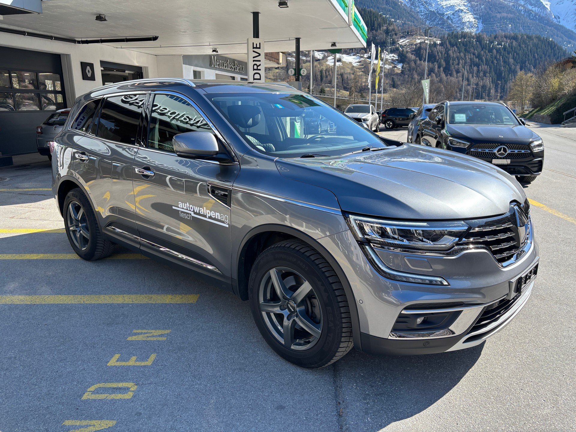 RENAULT Koleos 2.0 dCi Init. Paris 4WD-showroom-element-1