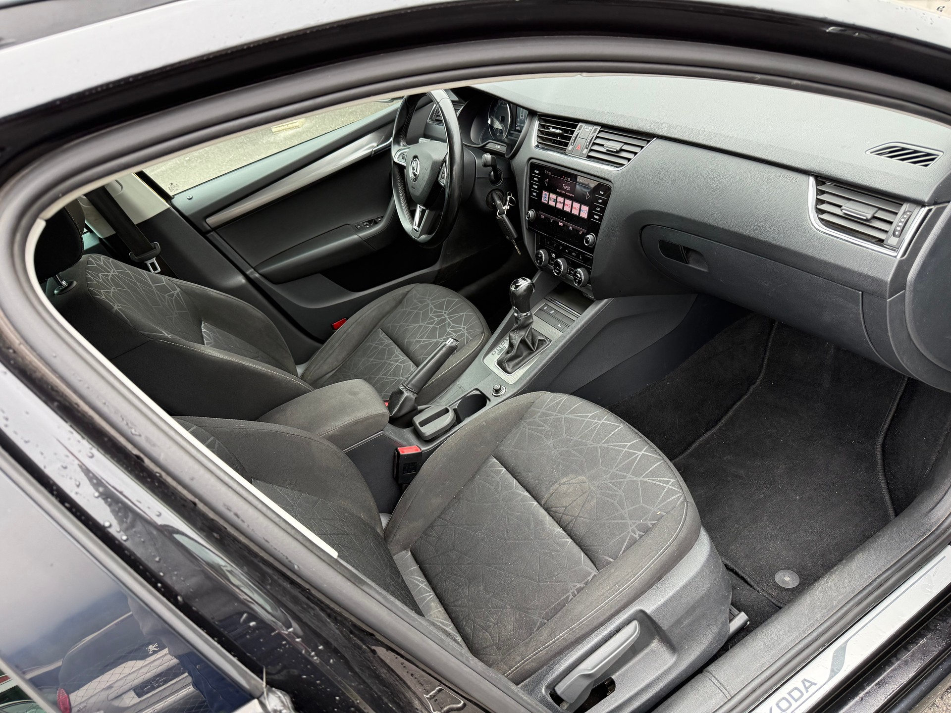 SKODA Octavia Combi 1.0 TSI Clever DSG-image-12