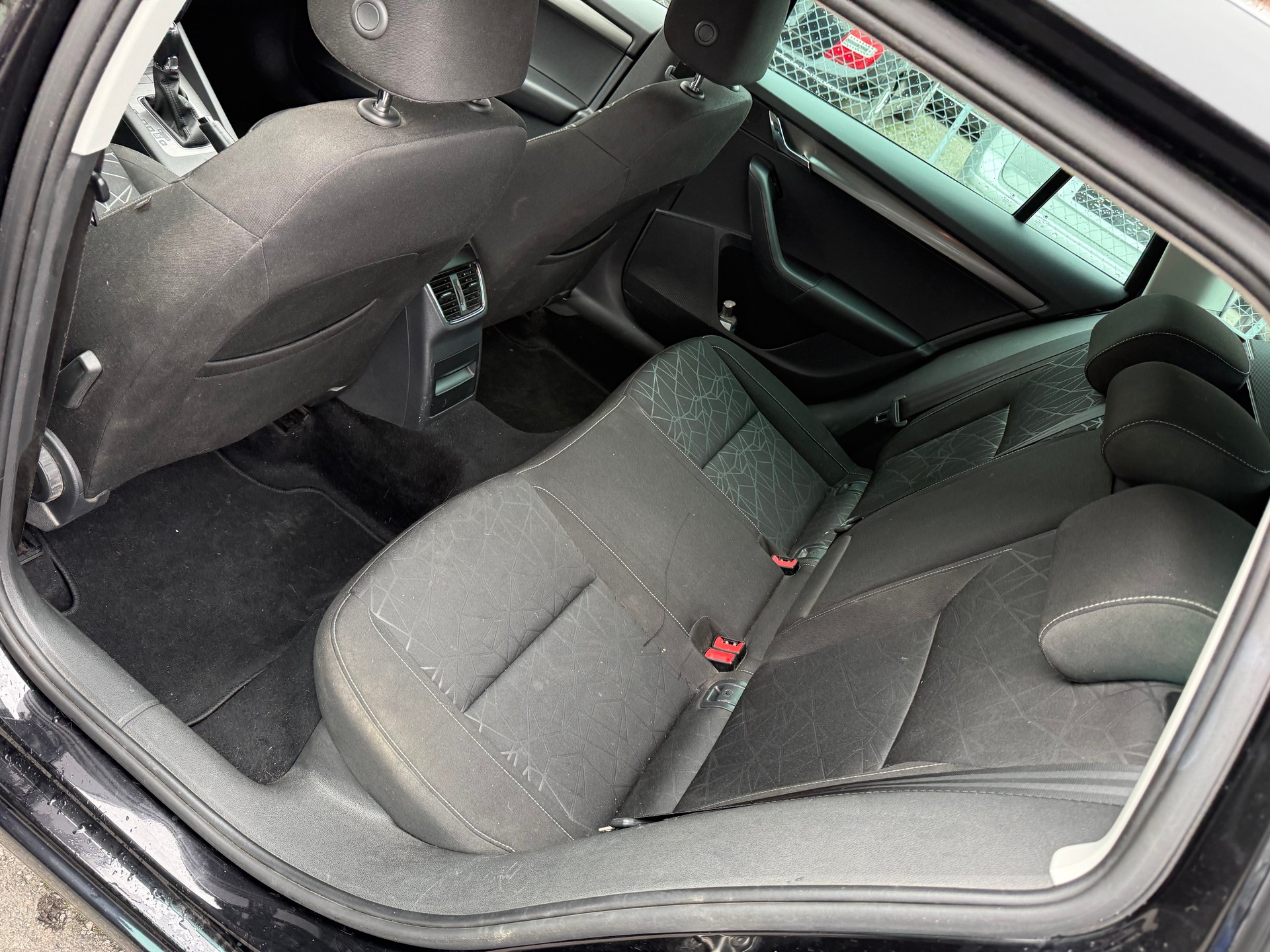SKODA Octavia Combi 1.0 TSI Clever DSG-image-11