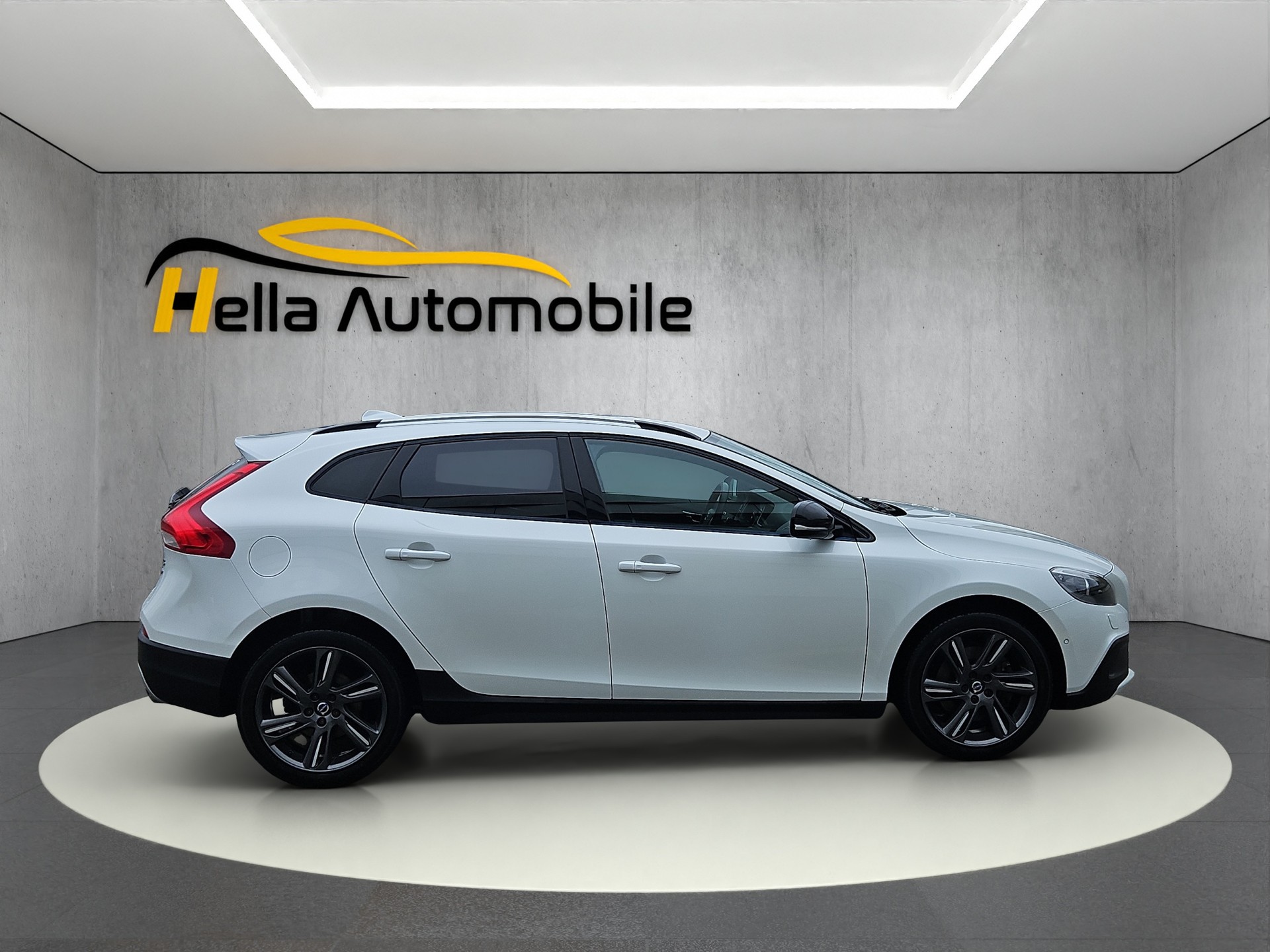 VOLVO V40 Cross Country T5 AWD Summum Geartronic-image-6
