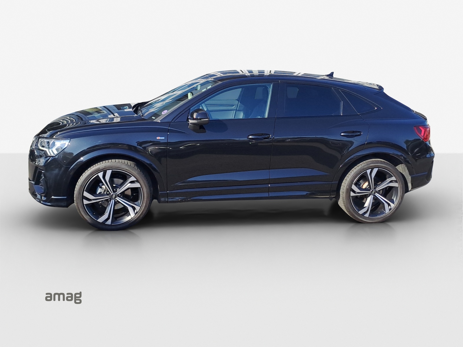 AUDI Q3 Sportback 35 TFSI S line Attraction S-tronic-image-1