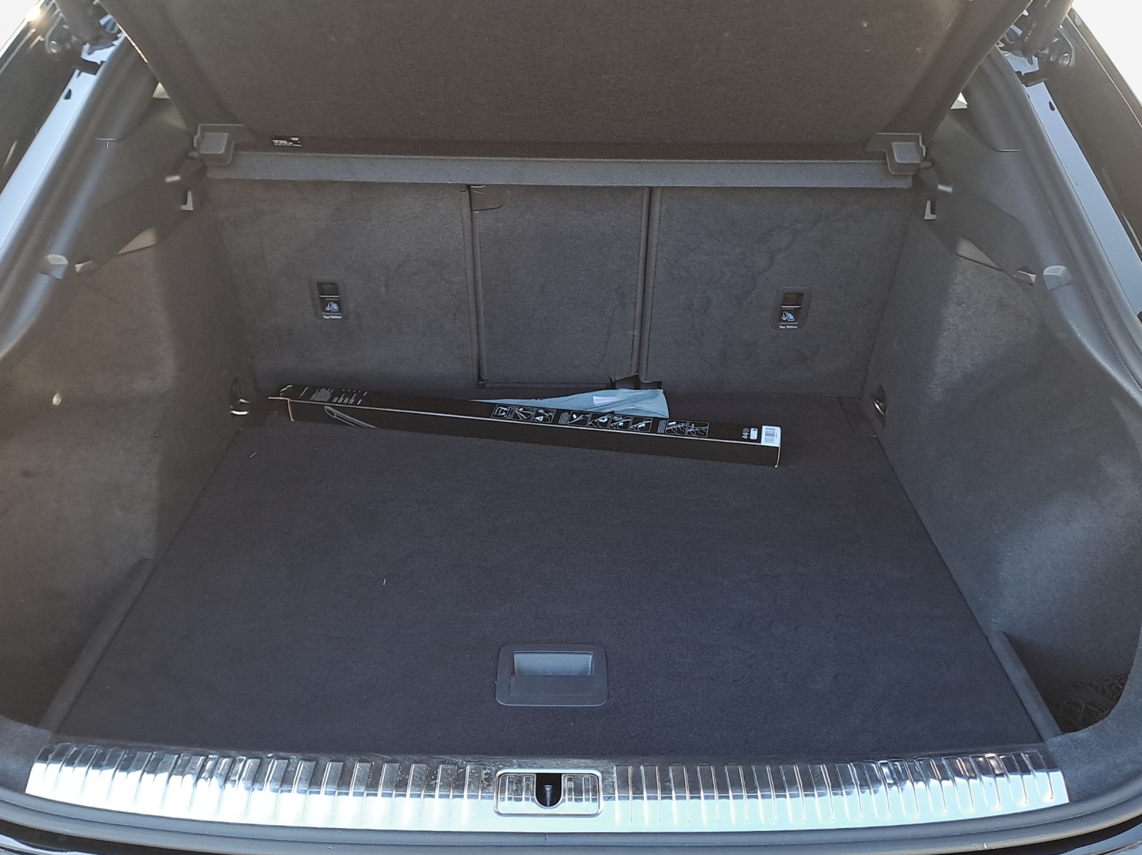 AUDI Q3 Sportback 35 TFSI S line Attraction S-tronic-image-12