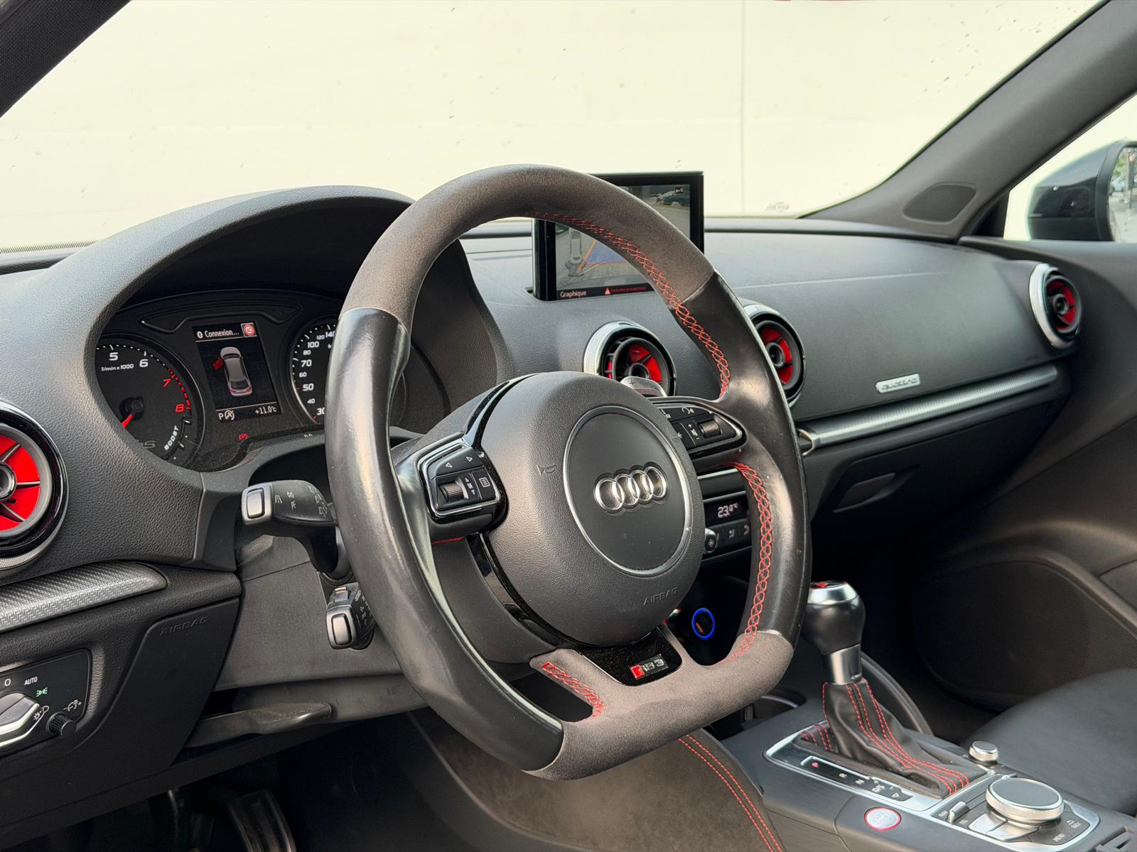 AUDI RS3 2.5 TSI quattro S-tronic-image-6