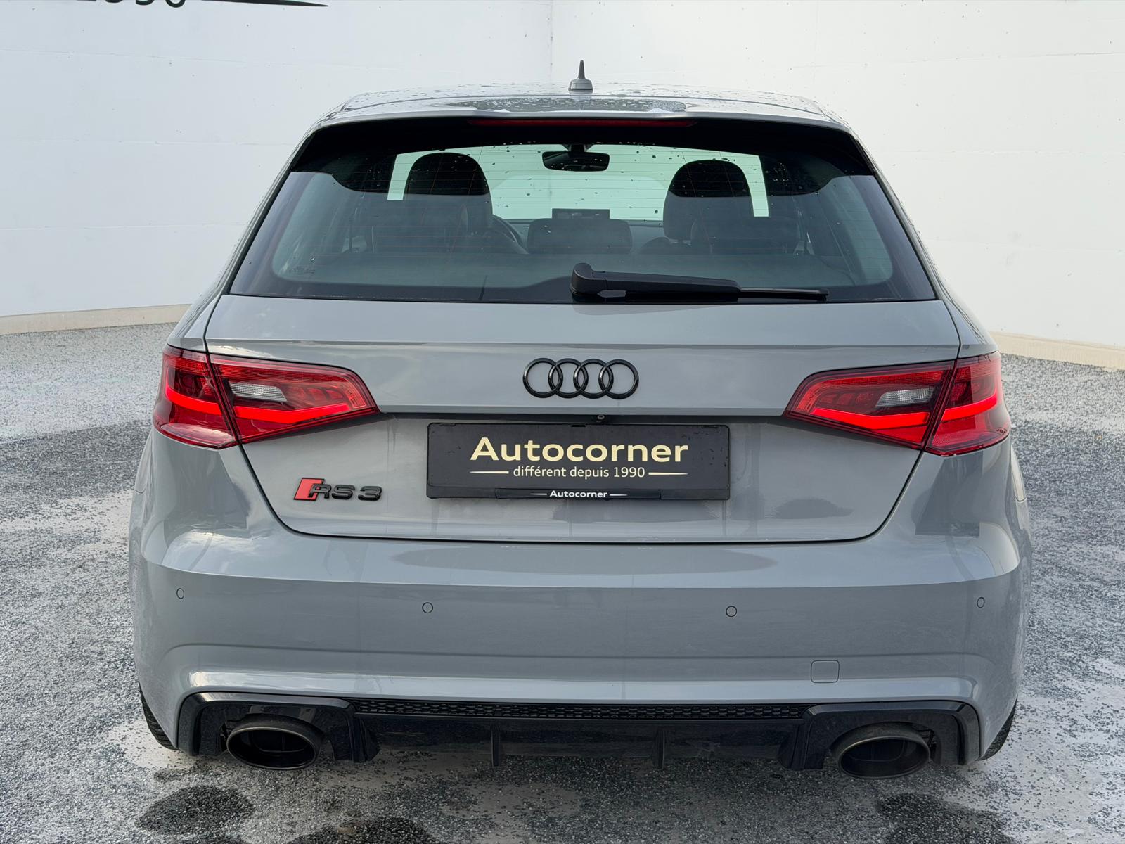 AUDI RS3 2.5 TSI quattro S-tronic-image-5