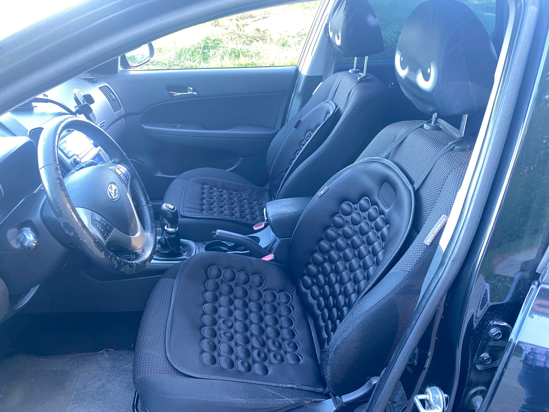 HYUNDAI i30 1.6 CRDi Swiss Plus Edition-image-9