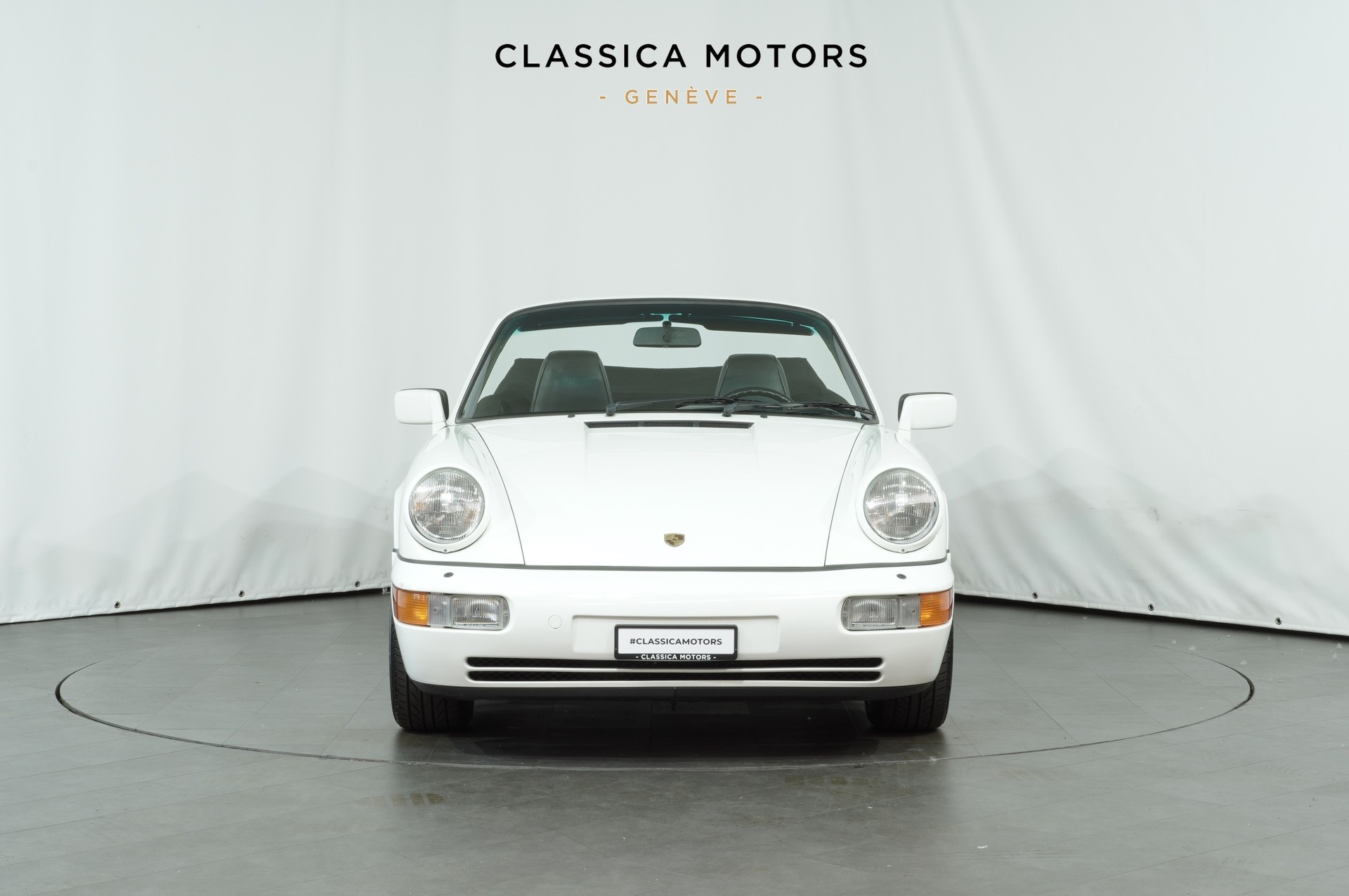 PORSCHE 911 Carrera 2 Cabrio-image-9