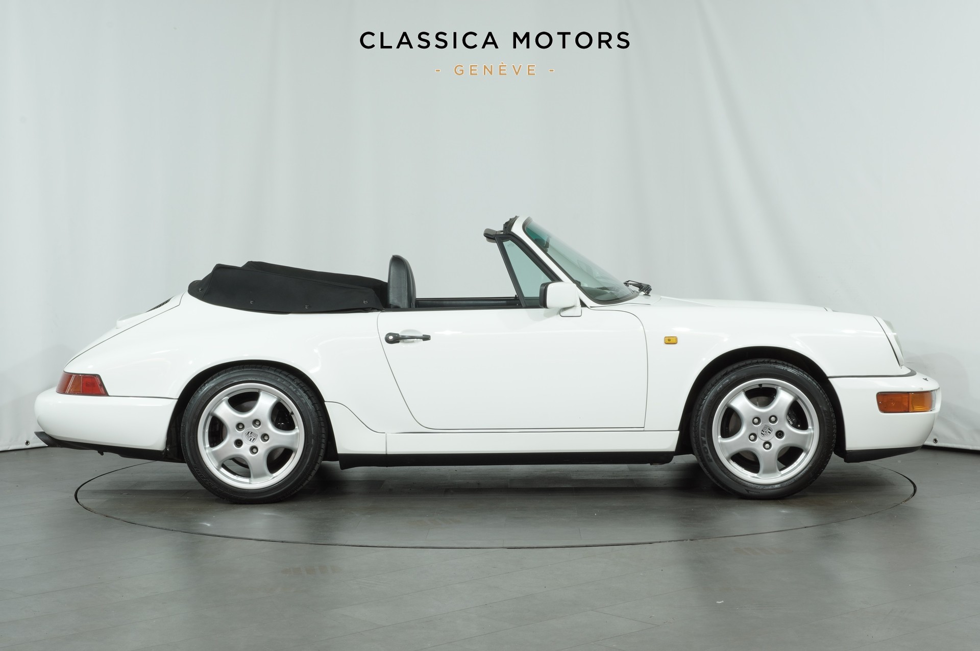 PORSCHE 911 Carrera 2 Cabrio-showroom-element-3