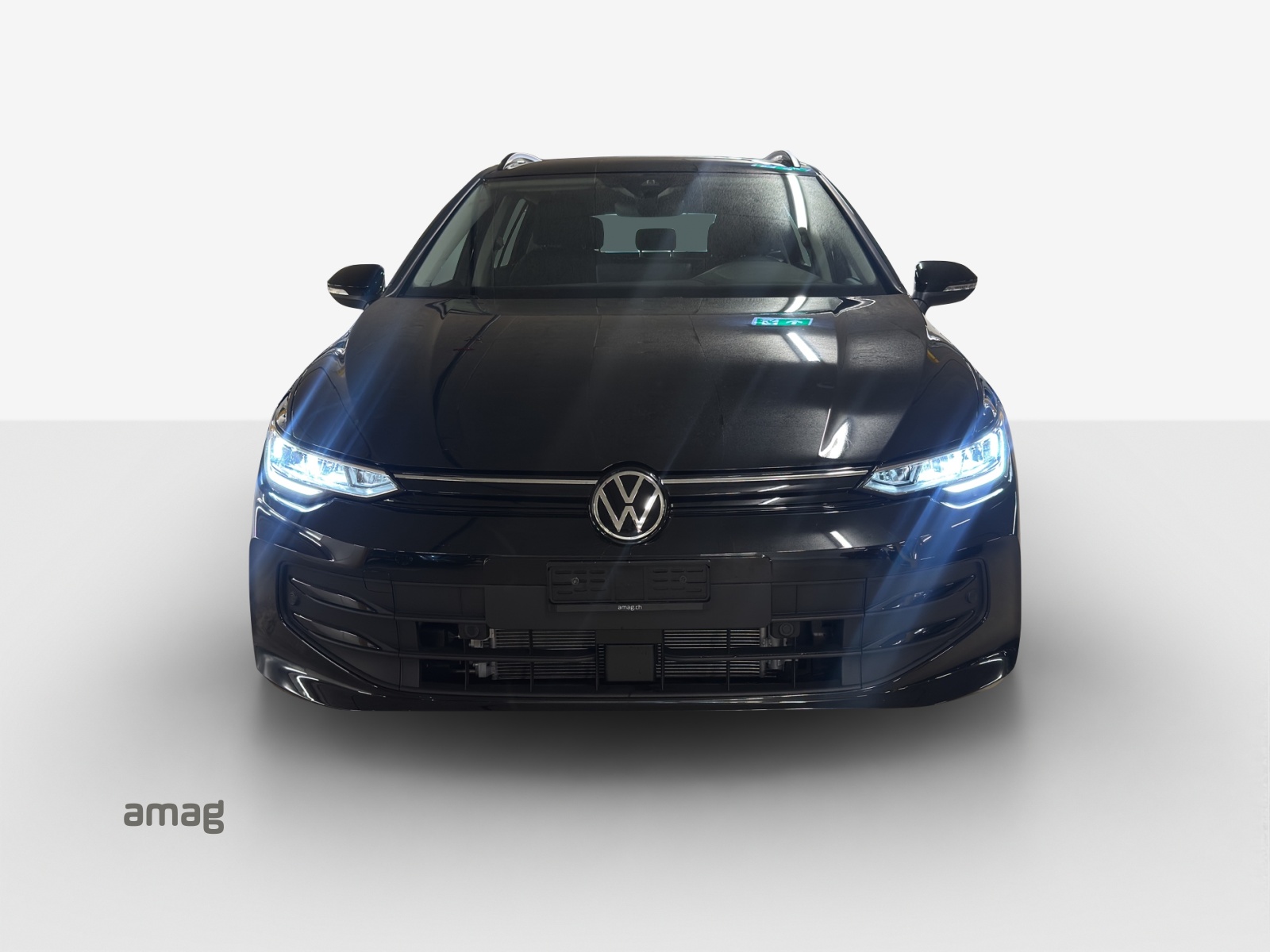 VW Golf Variant 2.0 TDI Life DSG-image-6