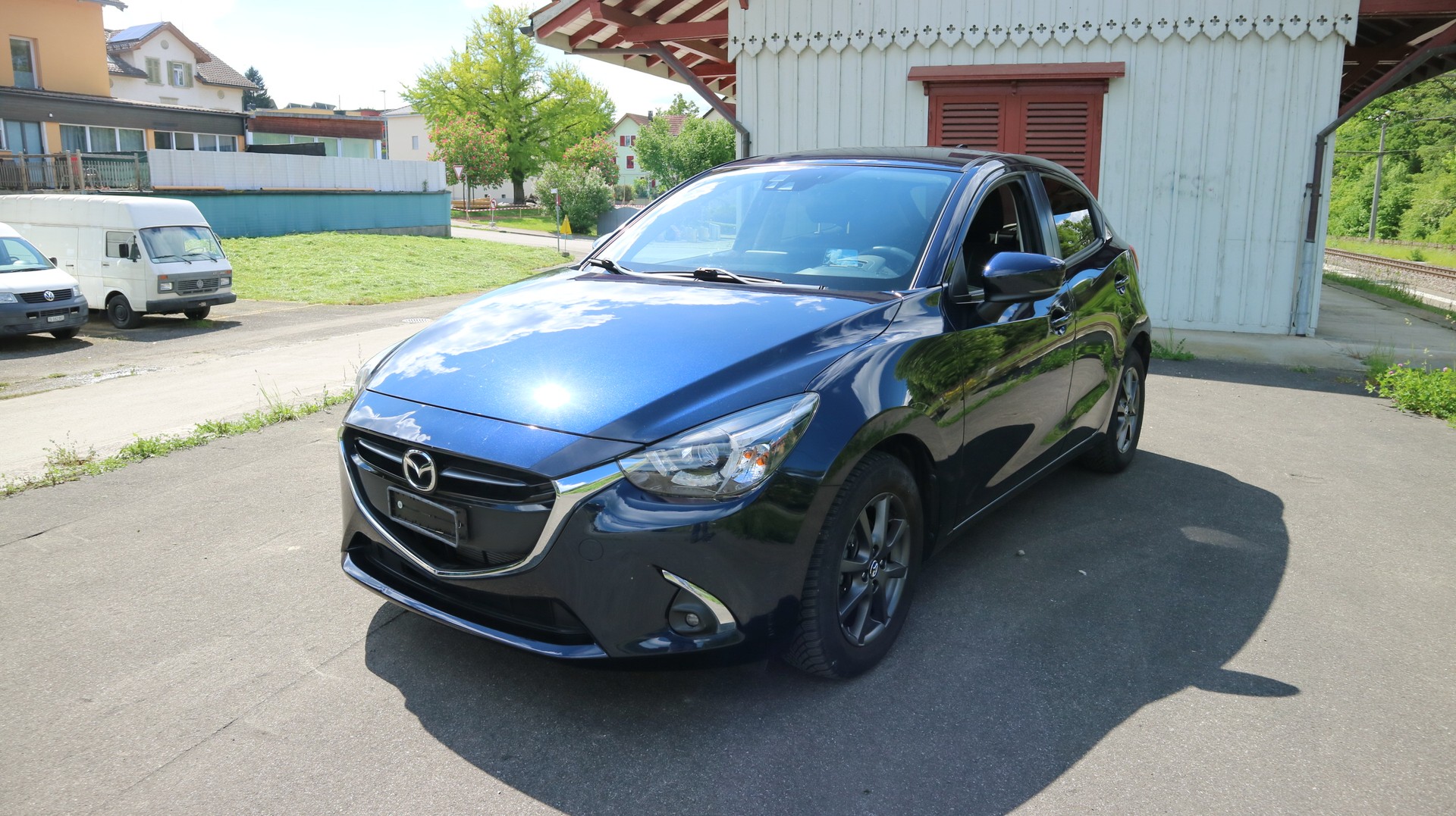 MAZDA 2 SKYACTIV-G 115 Revolution-image-0