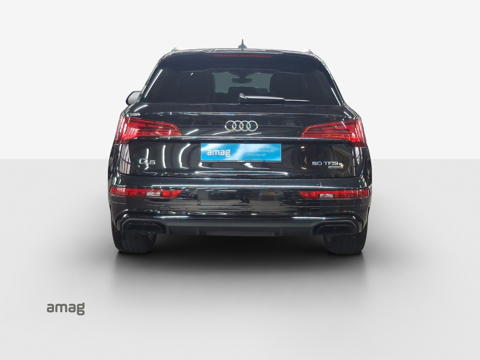 AUDI Q5 50 TFSI e PHEV S line quattro S-tronic-image-3