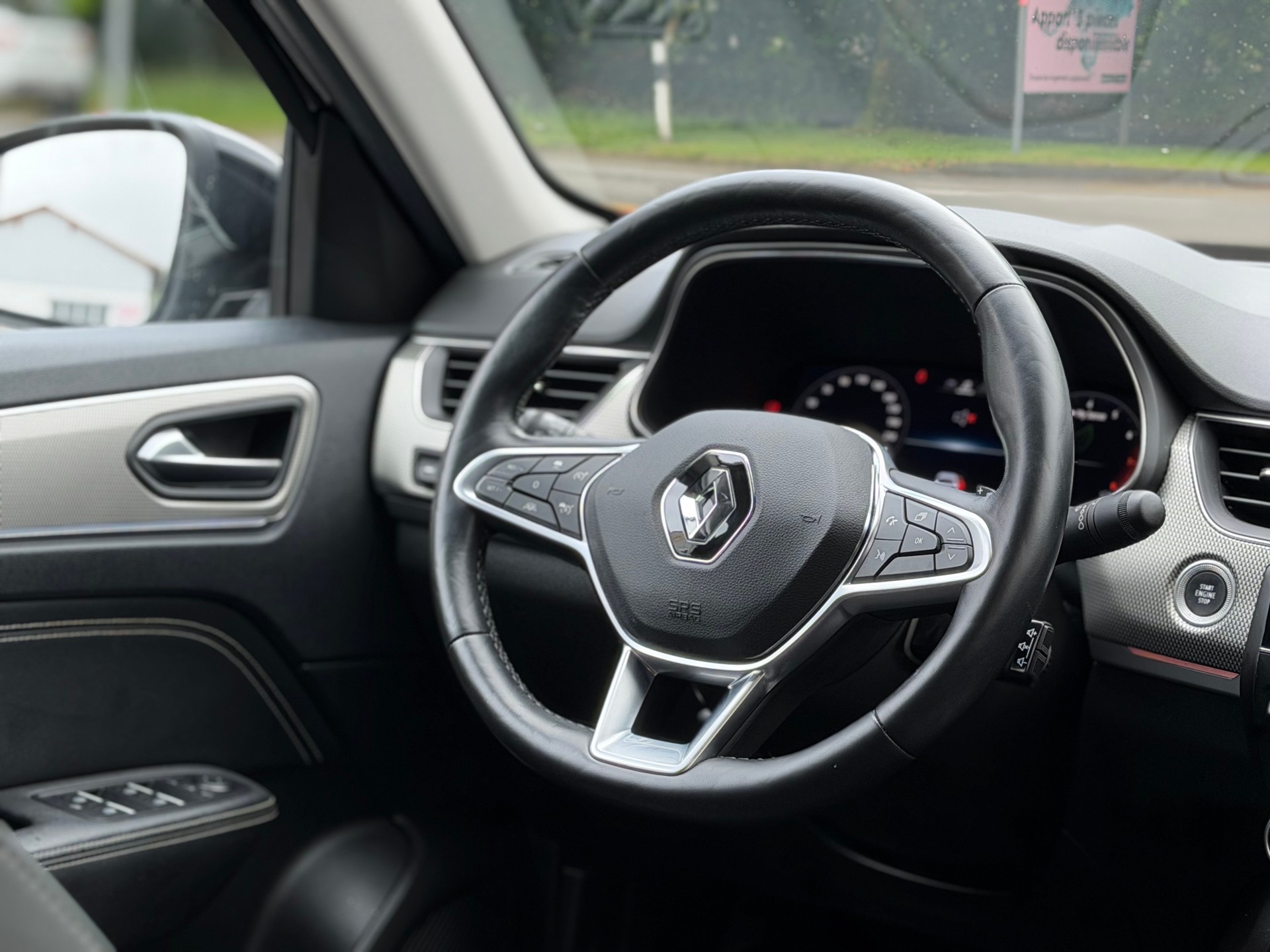 RENAULT Arkana 1.3 TCe Techno EDC-image-10