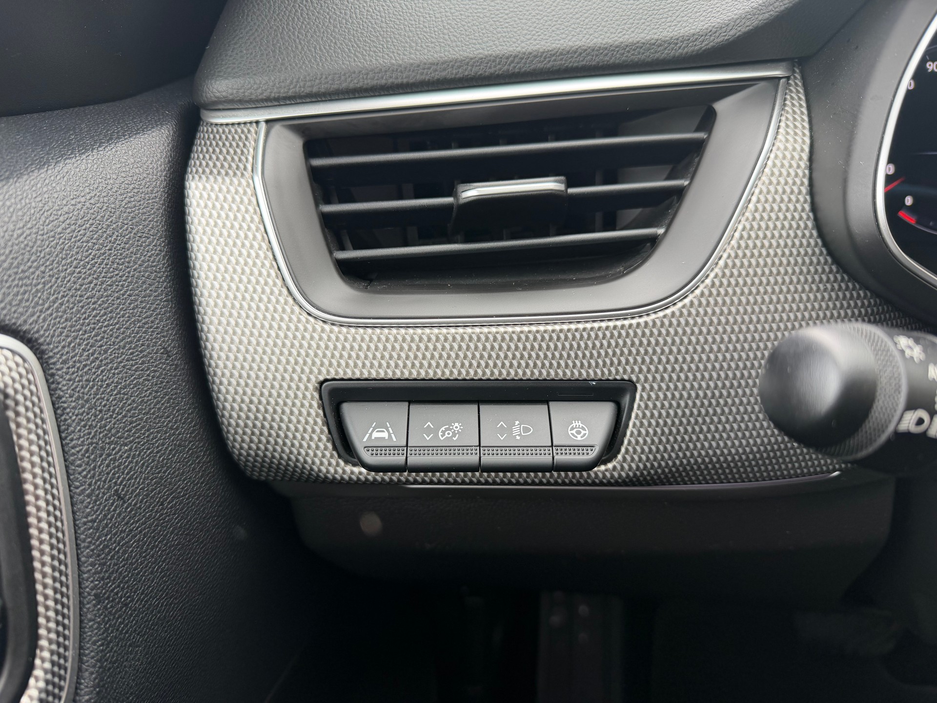 RENAULT Arkana 1.3 TCe Techno EDC-image-12